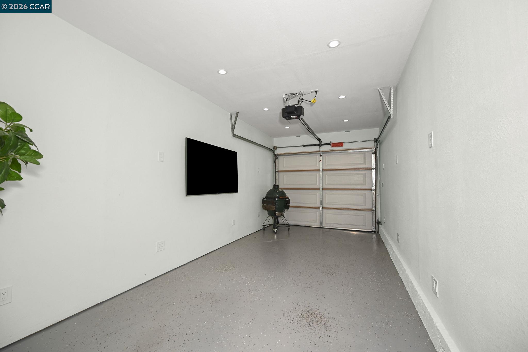 Photo #31: 41136654 Listing: Photo #31