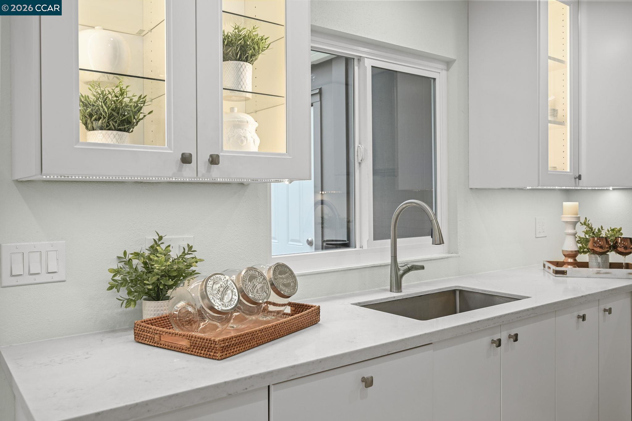 Photo #5: 41136654 Listing: Photo #5