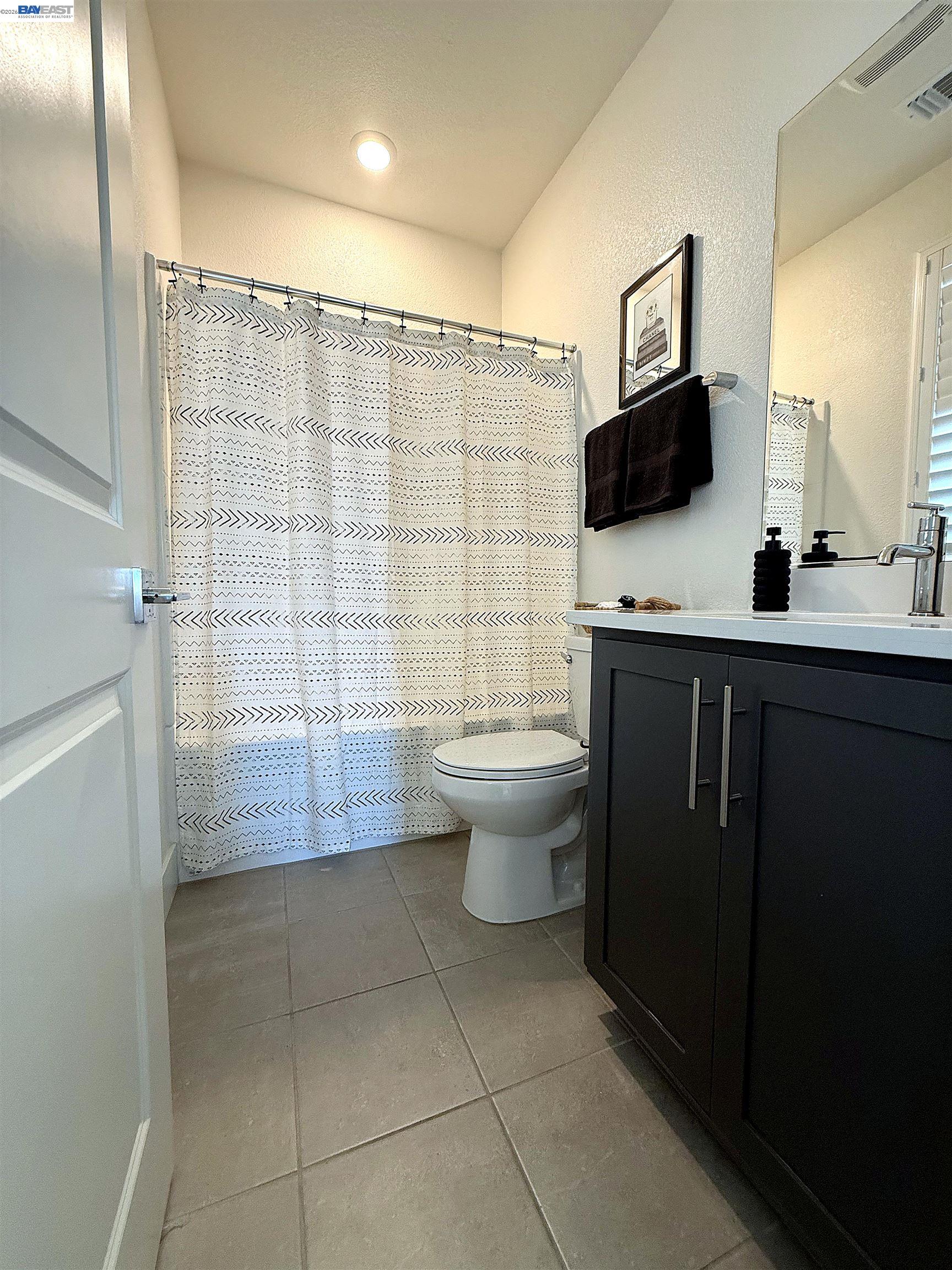 18005 reunion ct, Lathrop CA 95330 — photo 8