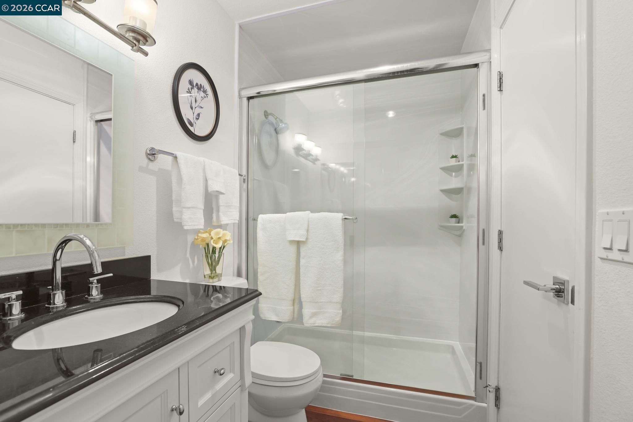 Photo #15: 41136658 Listing: Photo #15