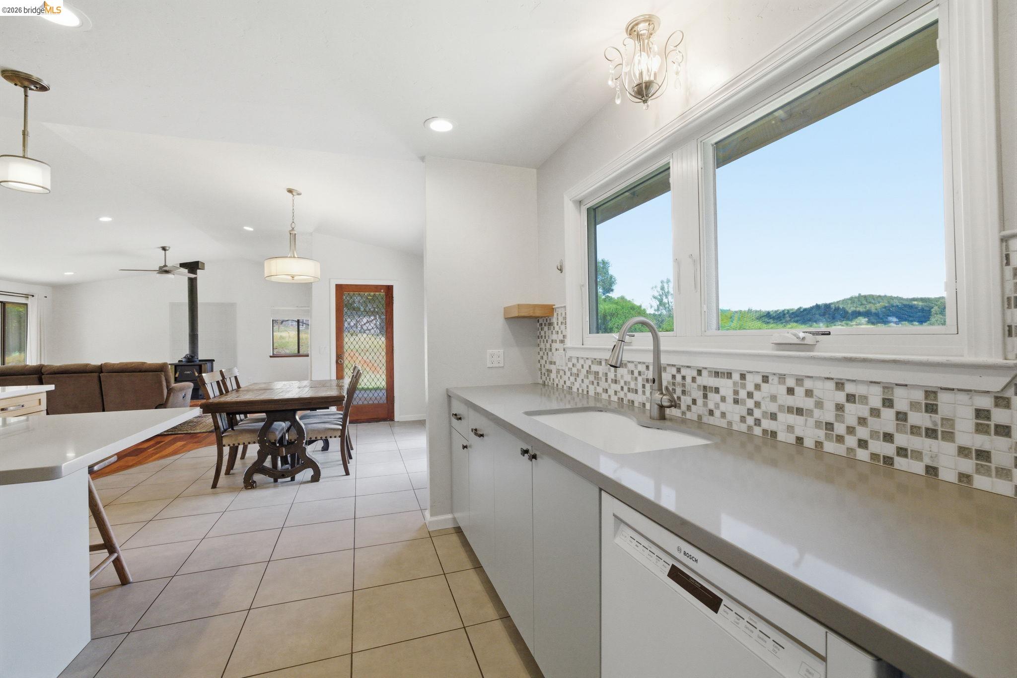 23245 Isabella Ct, Columbia CA 95310 — photo 12