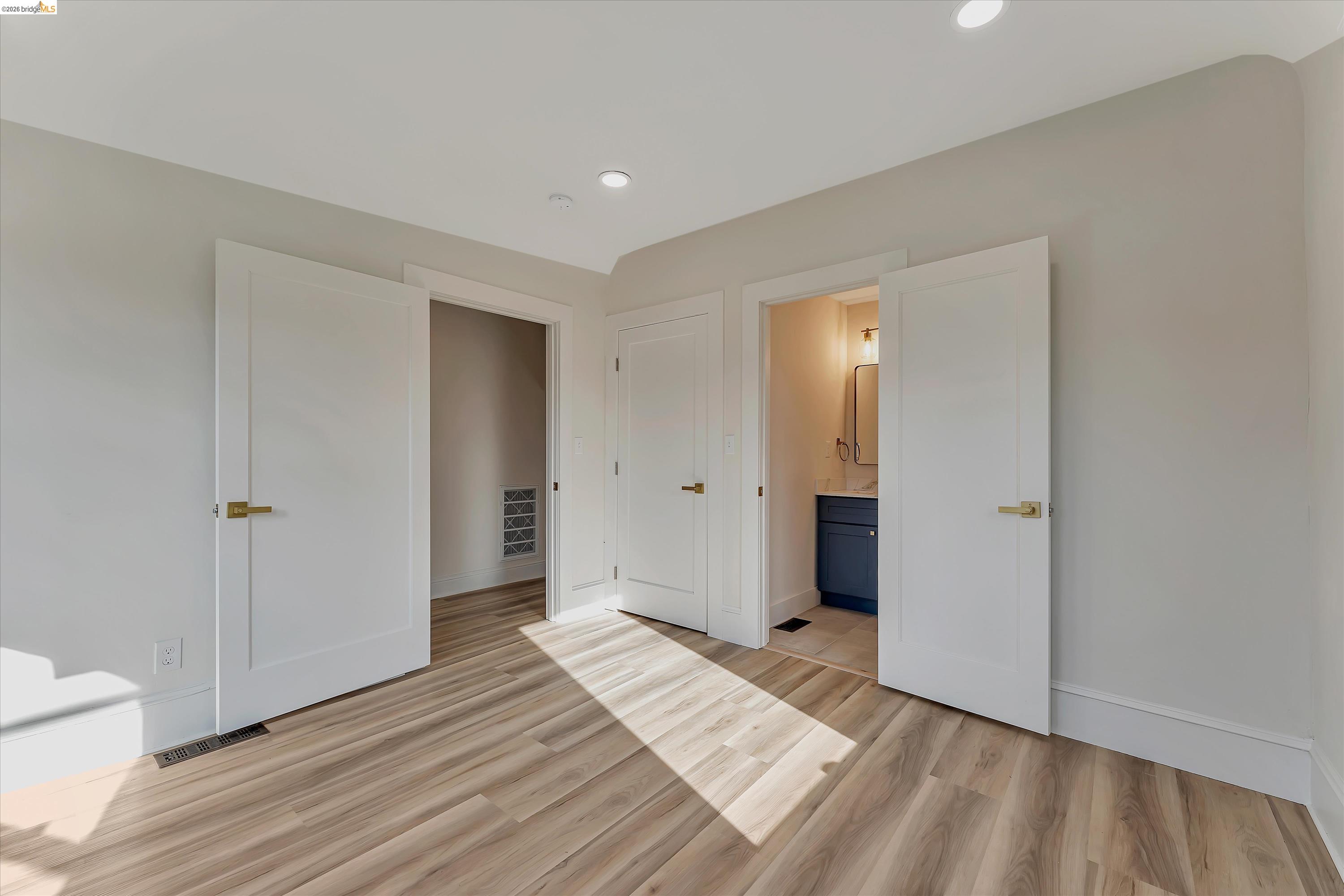 2804 Adeline St, Oakland CA 94608 — photo 20