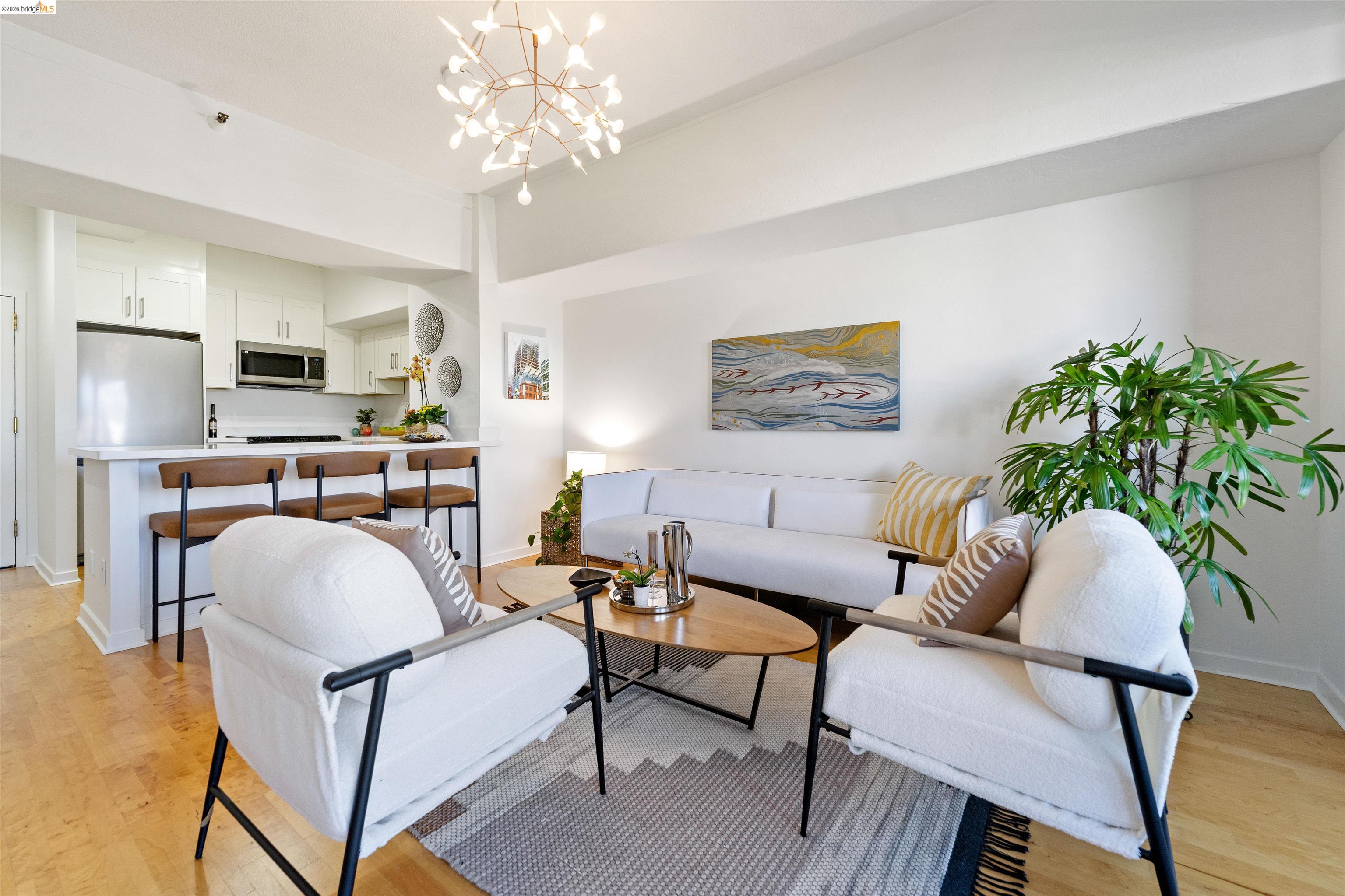 Photo #12: 41136674 Listing: Photo #12
