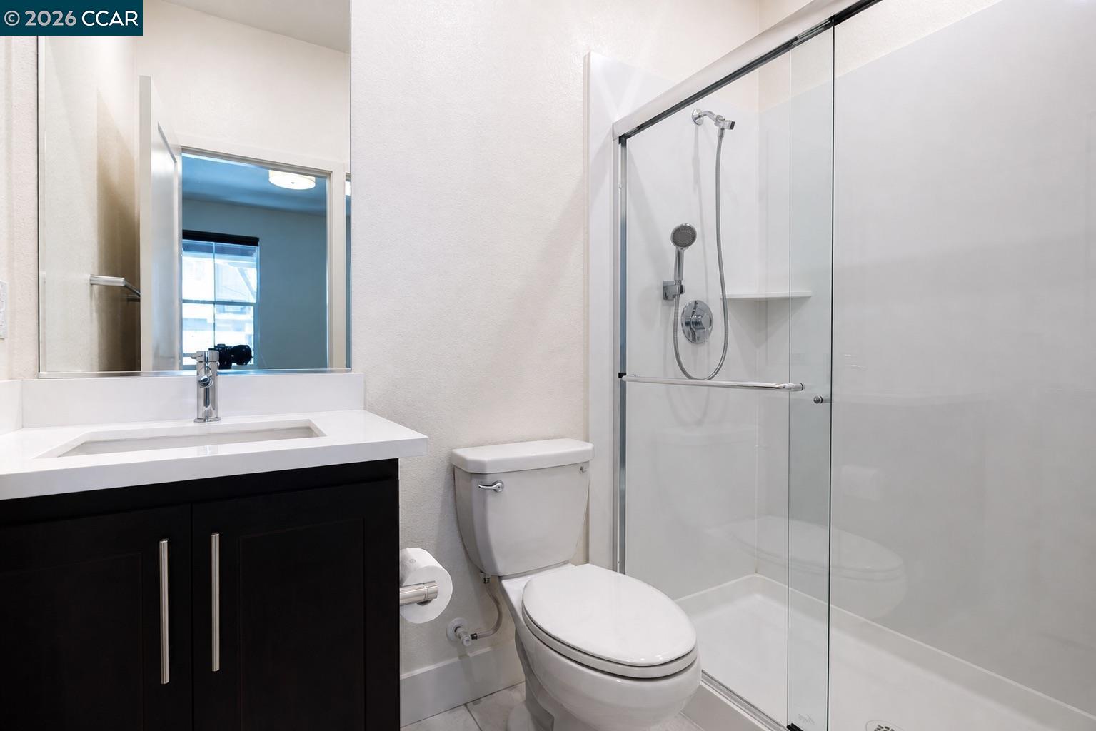 Photo #8: 41136678 Listing: Photo #8