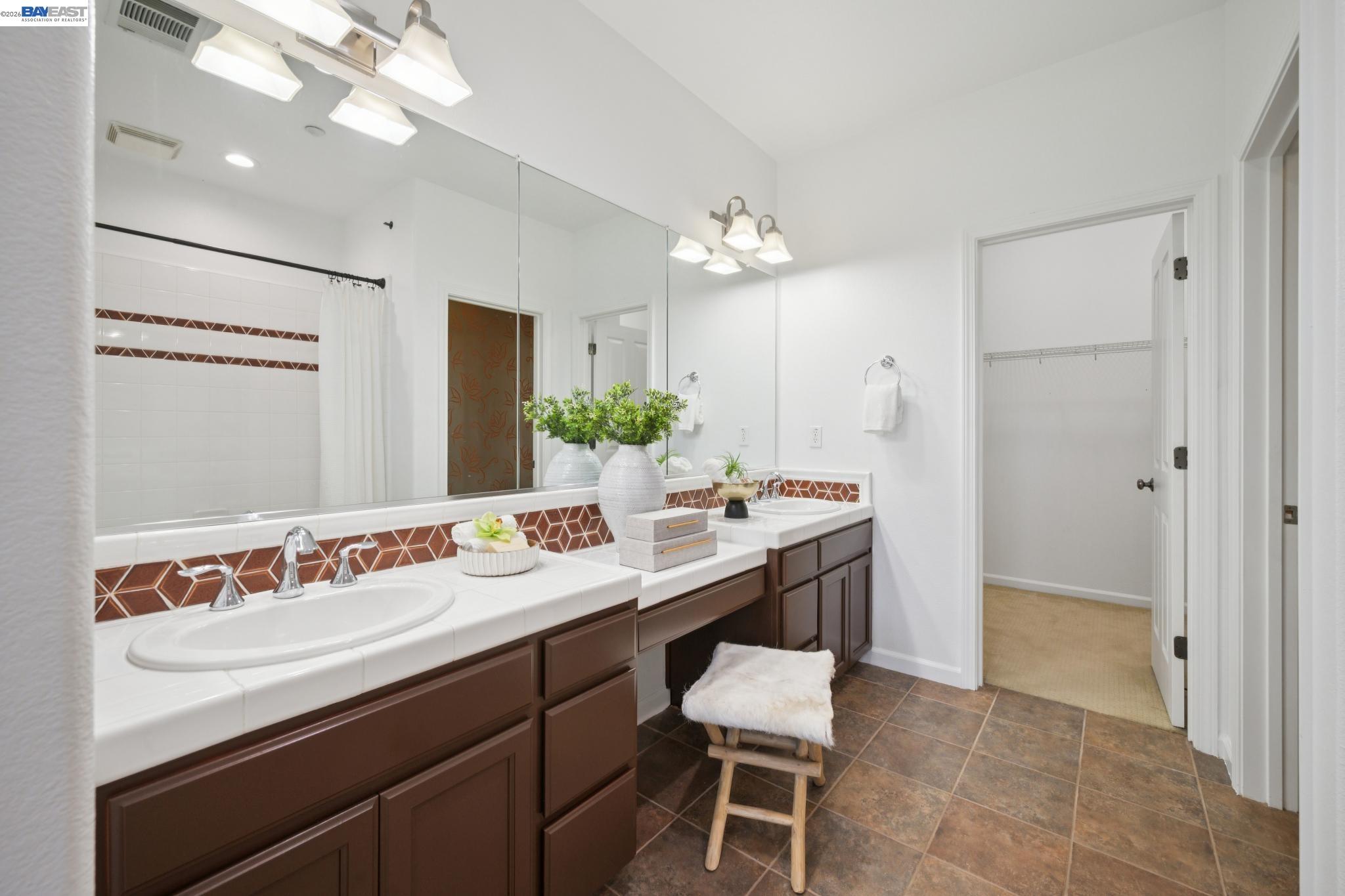 Photo #51: 41136683 Listing: Photo #51