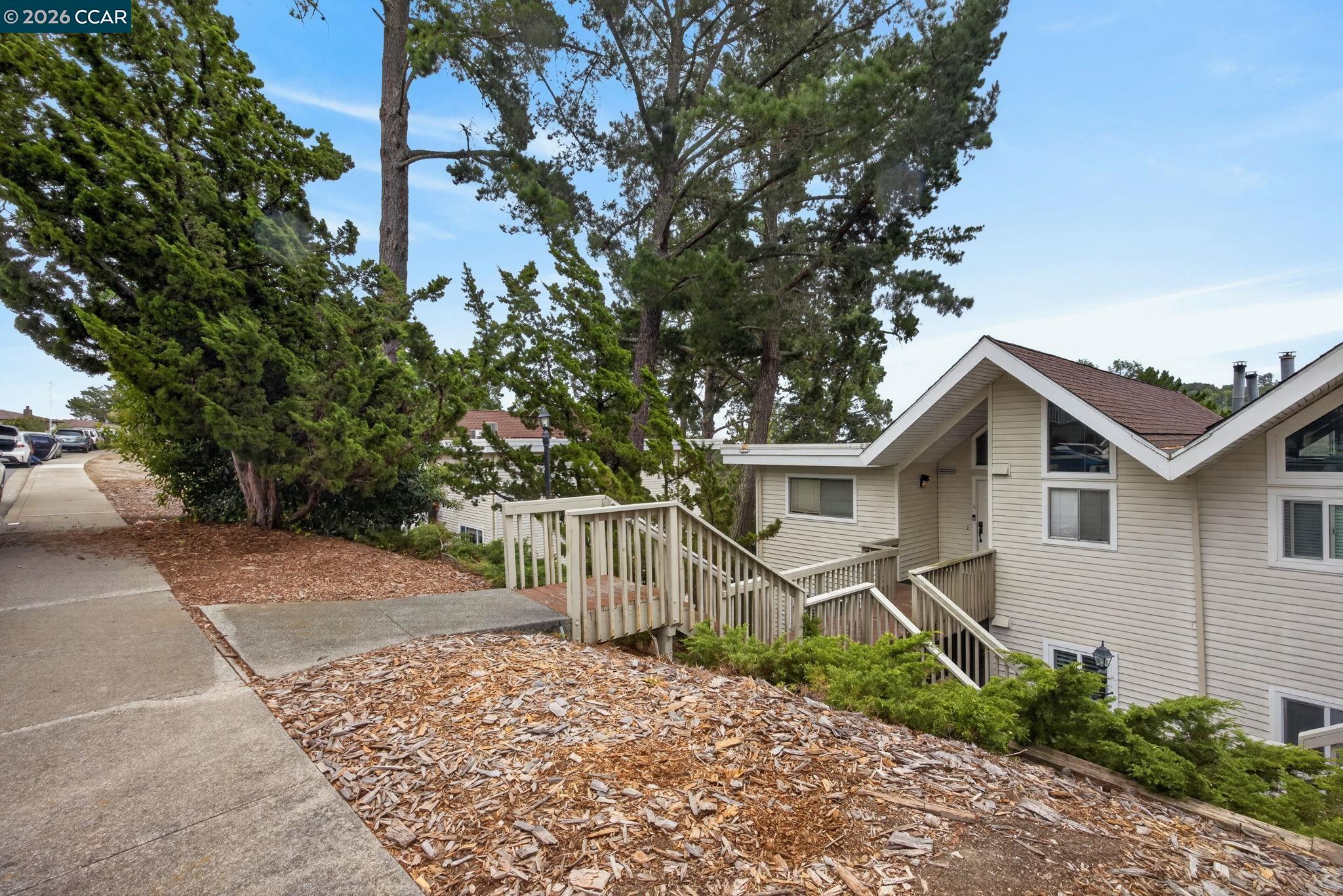 Photo #1: 41136691 Listing: Photo #1