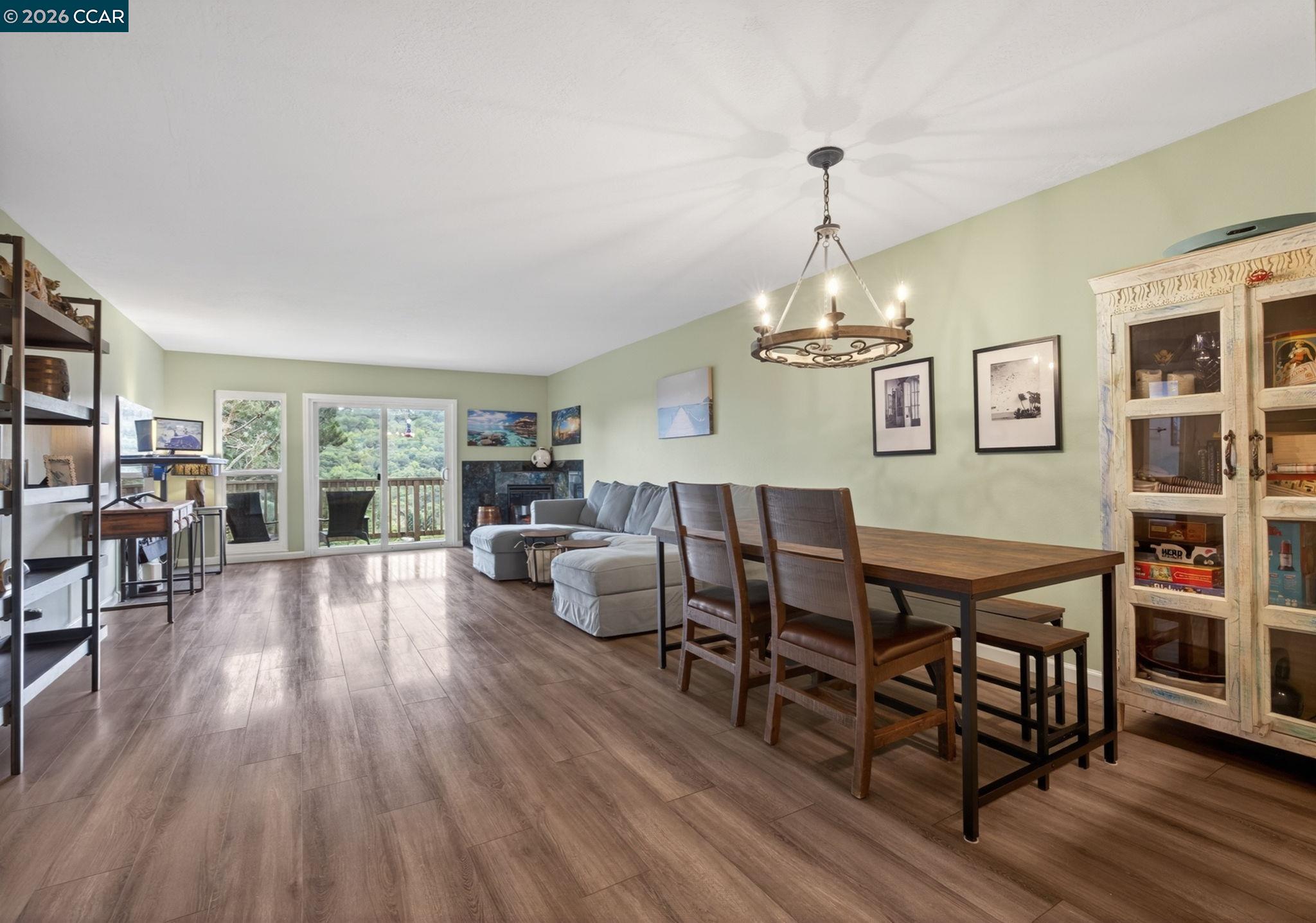 Photo #5: 41136691 Listing: Photo #5