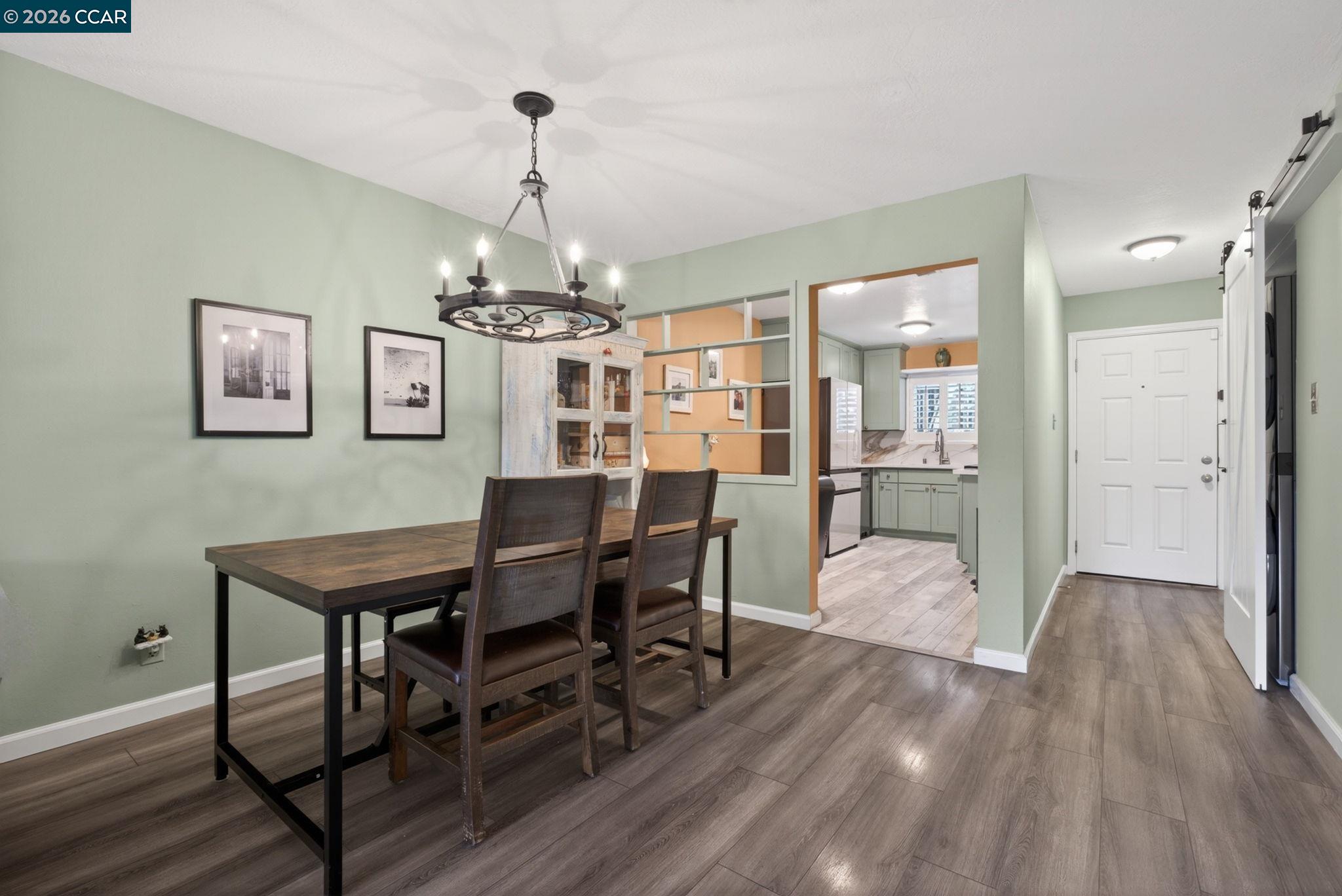 Photo #6: 41136691 Listing: Photo #6