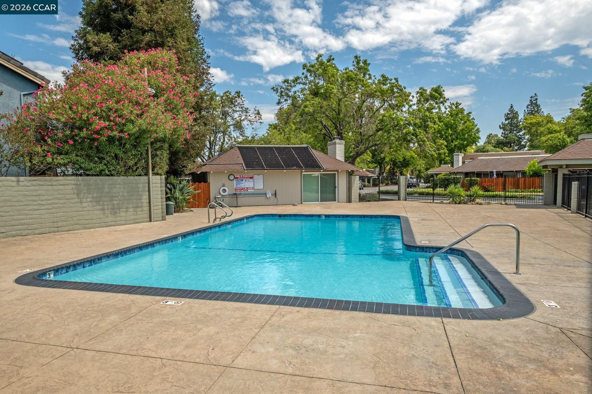 Photo #24: 41136692 Listing: Photo #24