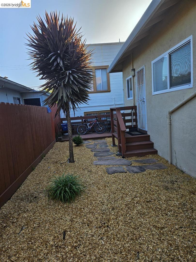 1804 Derby ST, Berkeley CA 94703 — photo 13