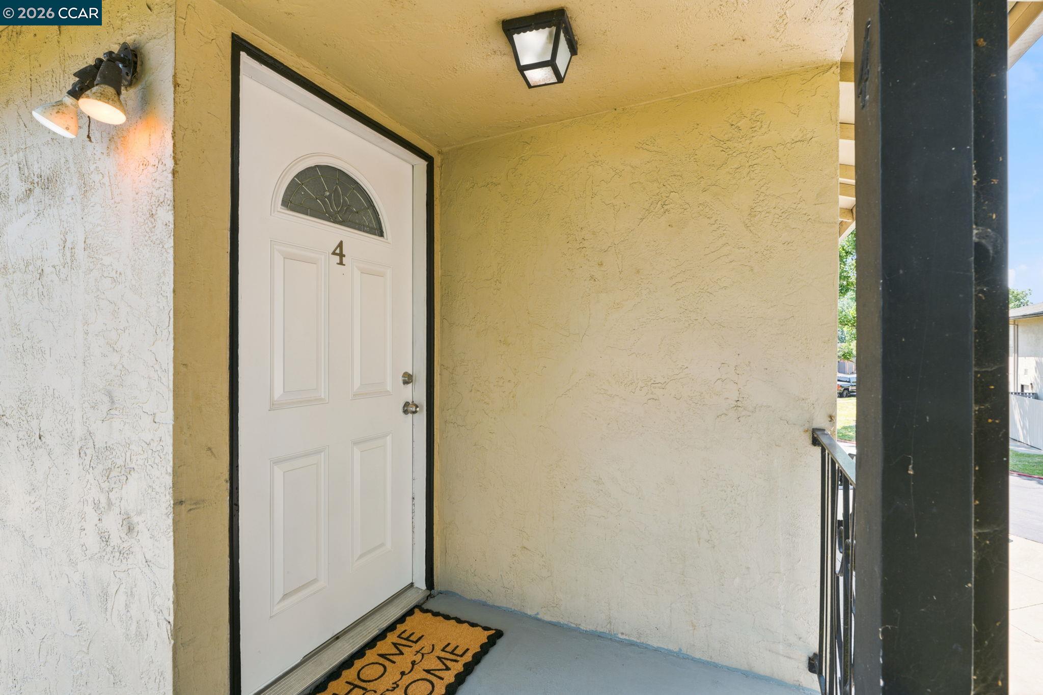 Photo #2: 41136707 Listing: Photo #2