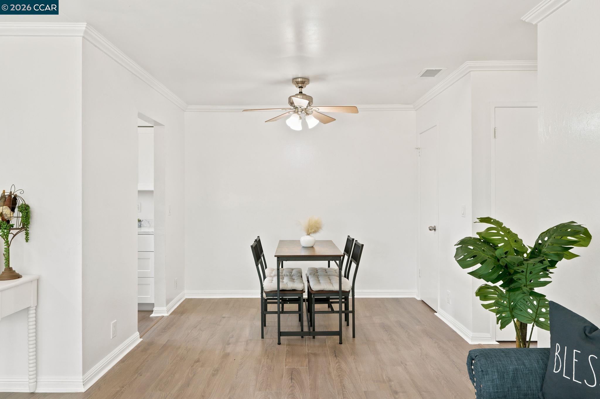Photo #15: 41136707 Listing: Photo #15