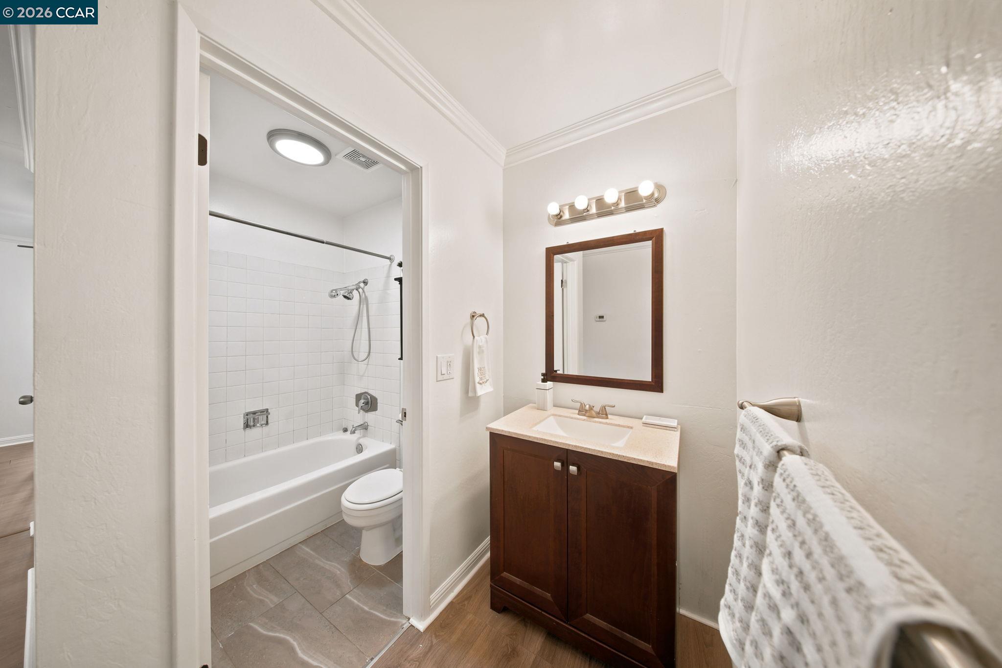Photo #21: 41136707 Listing: Photo #21
