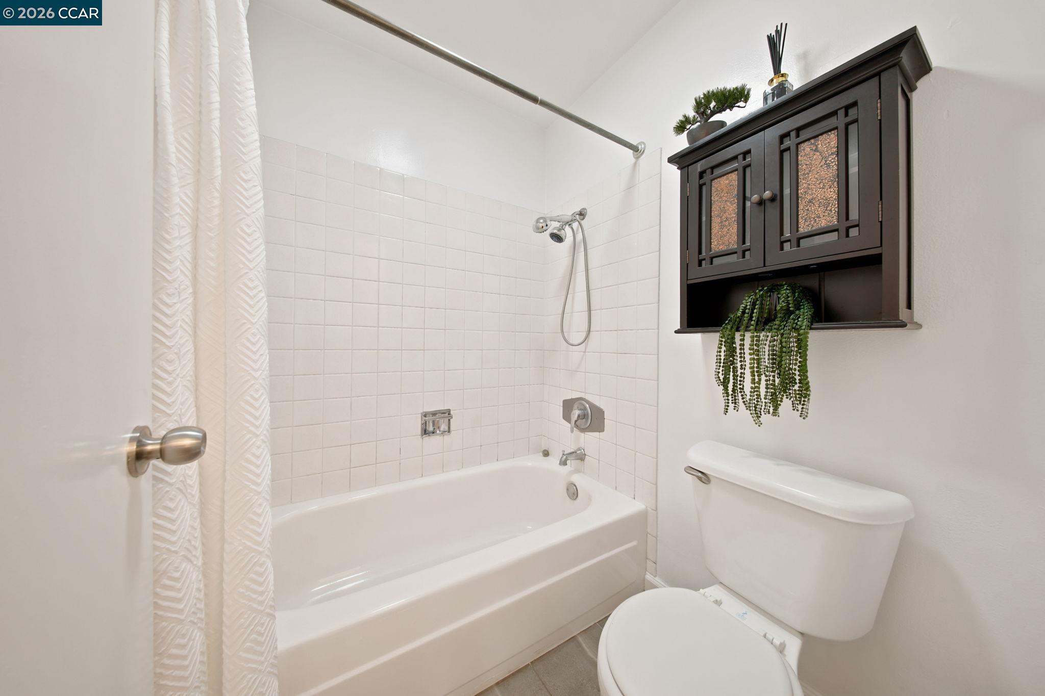Photo #22: 41136707 Listing: Photo #22