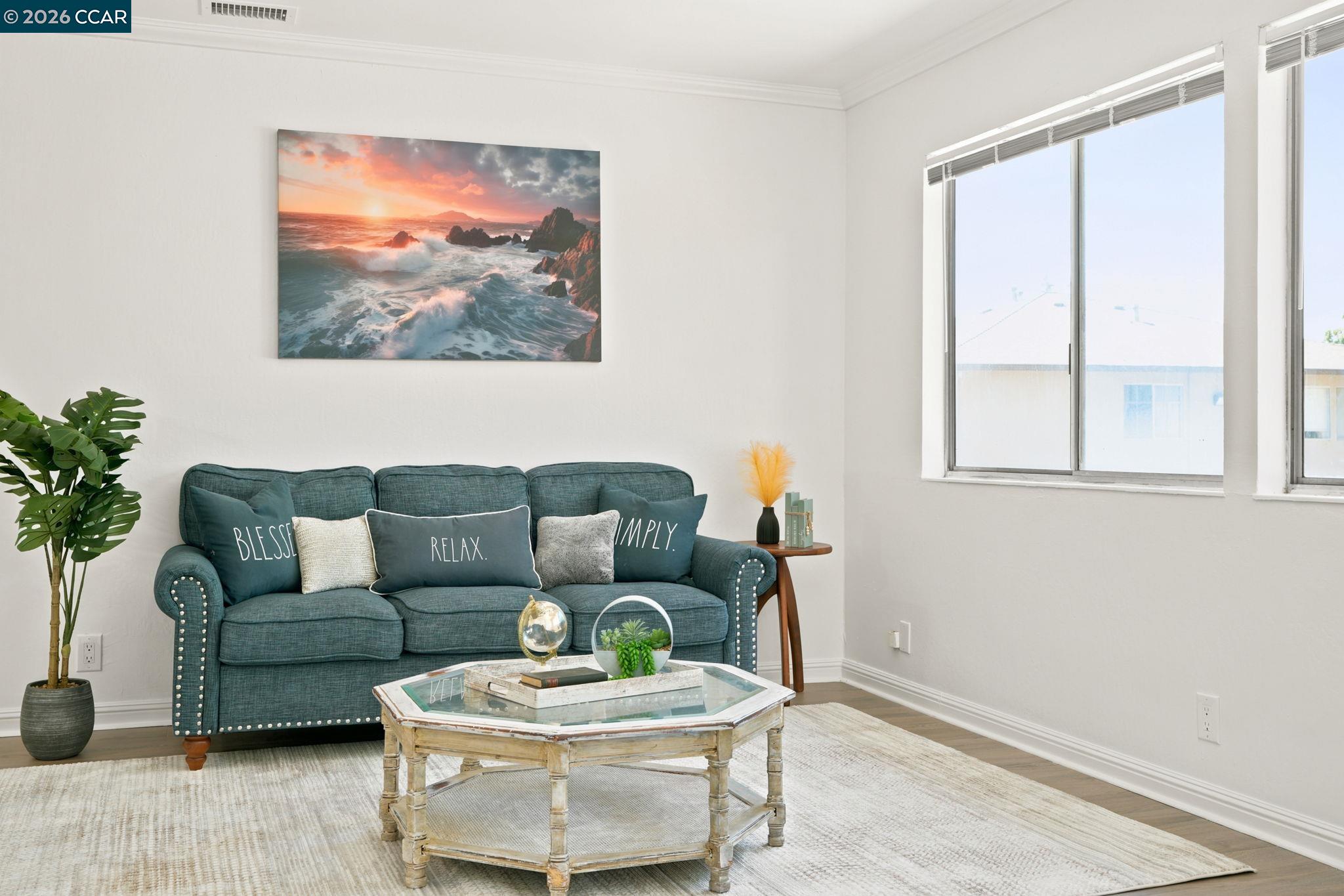 Photo #6: 41136707 Listing: Photo #6