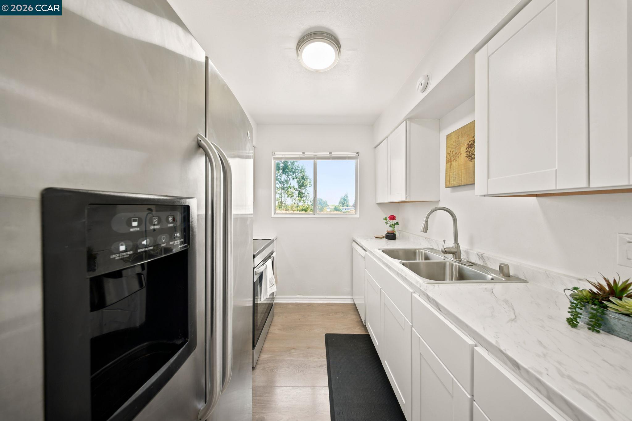 Photo #10: 41136707 Listing: Photo #10