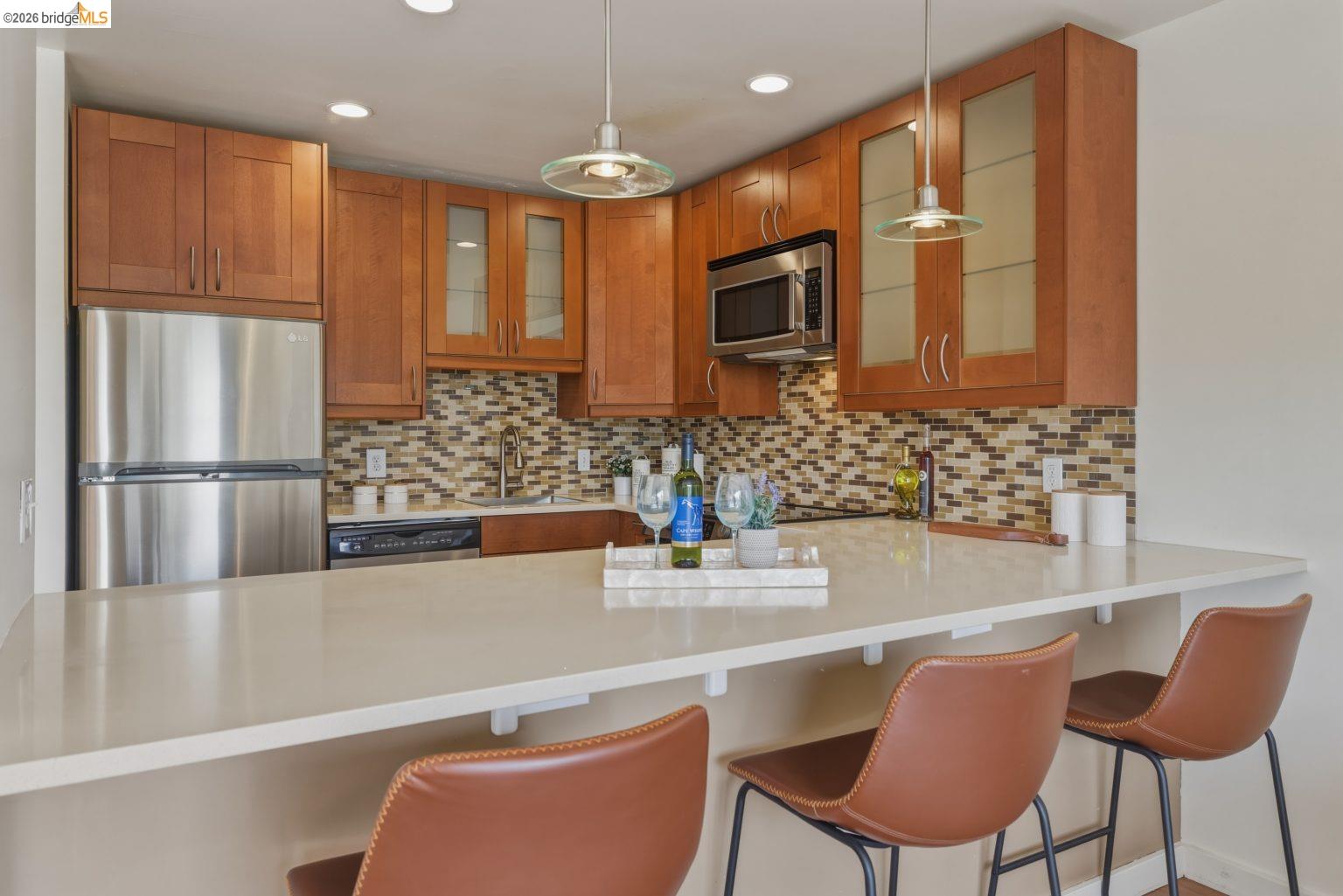 Photo #8: 41136723 Listing: Photo #8