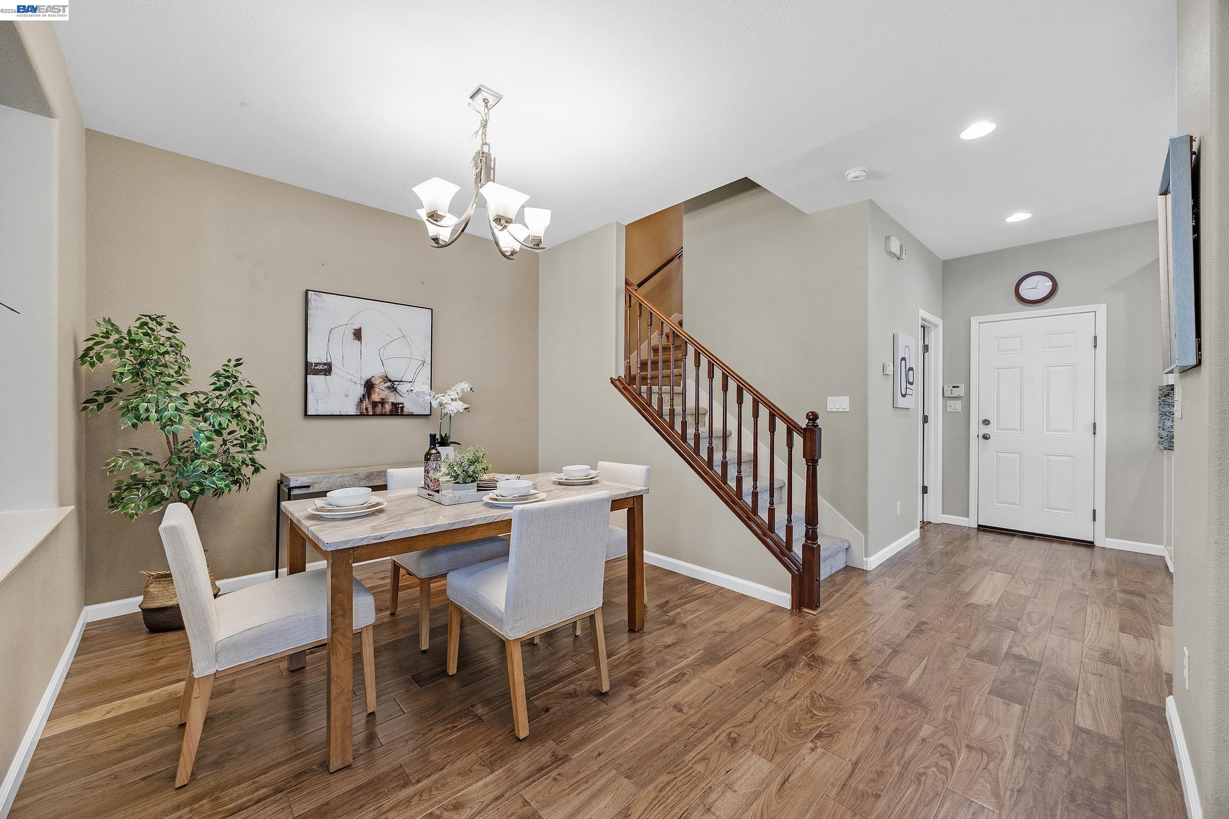 Photo #8: 41136731 Listing: Photo #8
