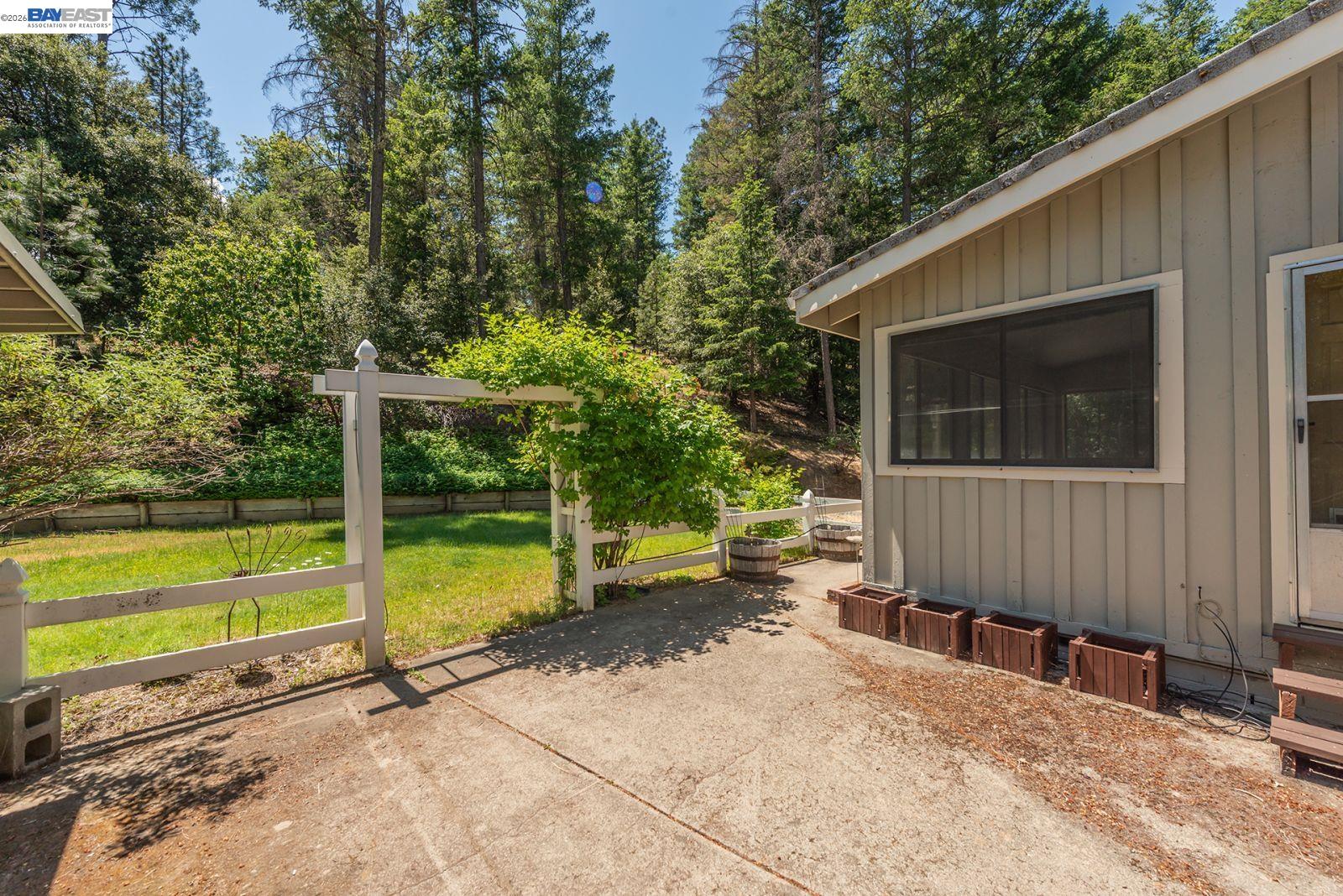 891 Salt Flat Rd, Lewiston CA 96052 — photo 40