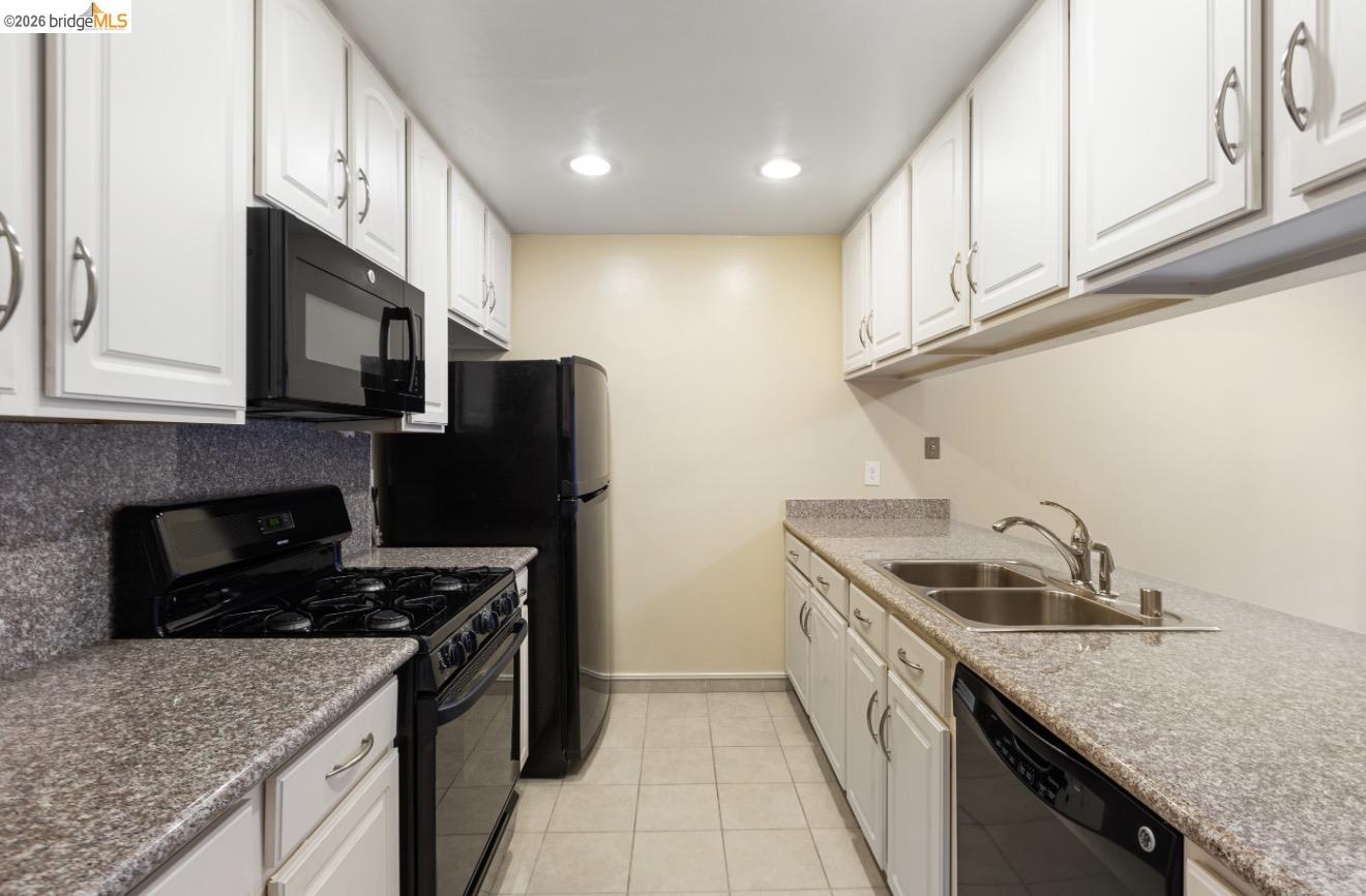 1223 Marionola Way, Pinole CA 94564 — photo 7