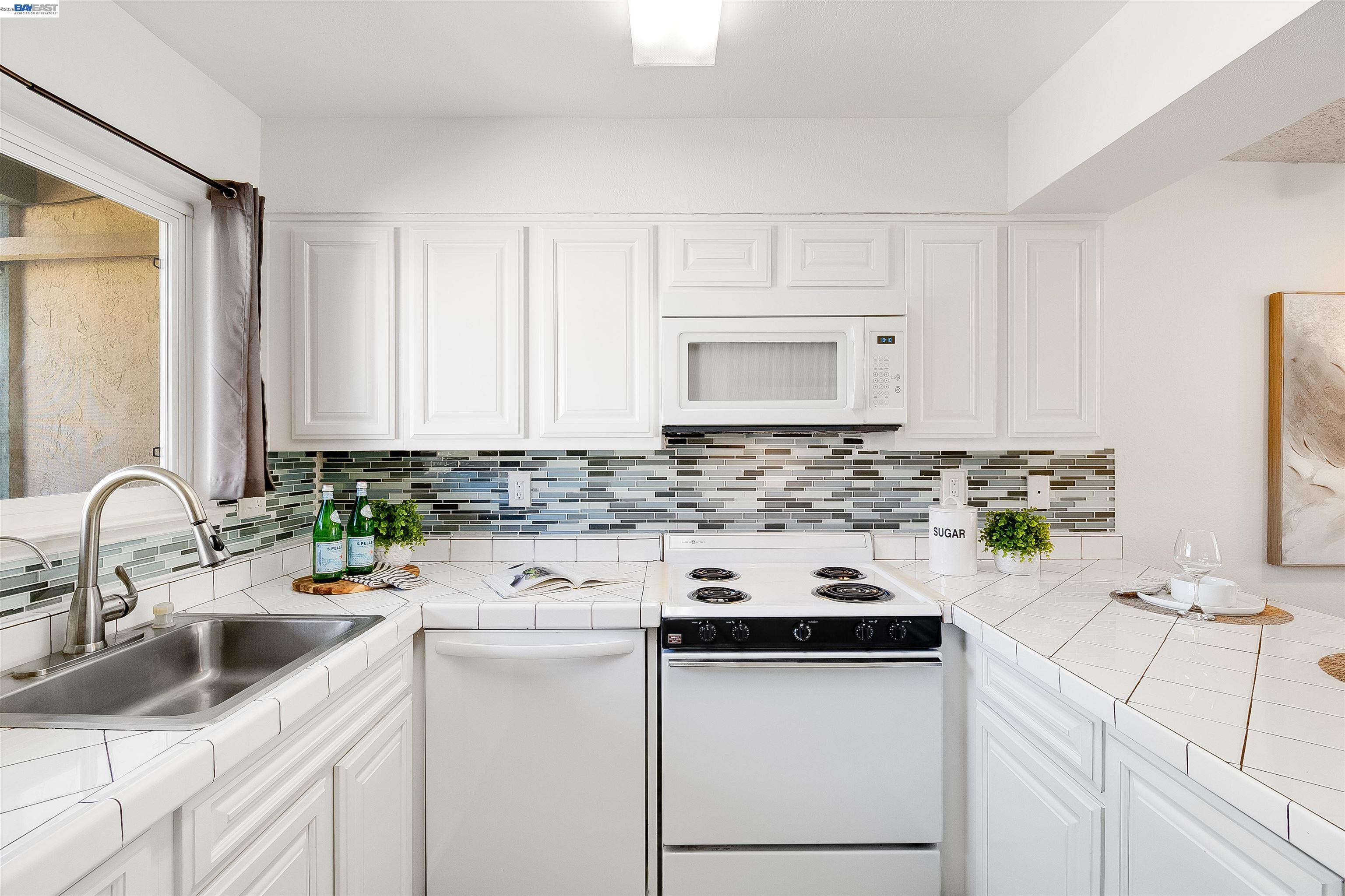 1851 Harrison St # 15, Concord CA 94520 — photo 17