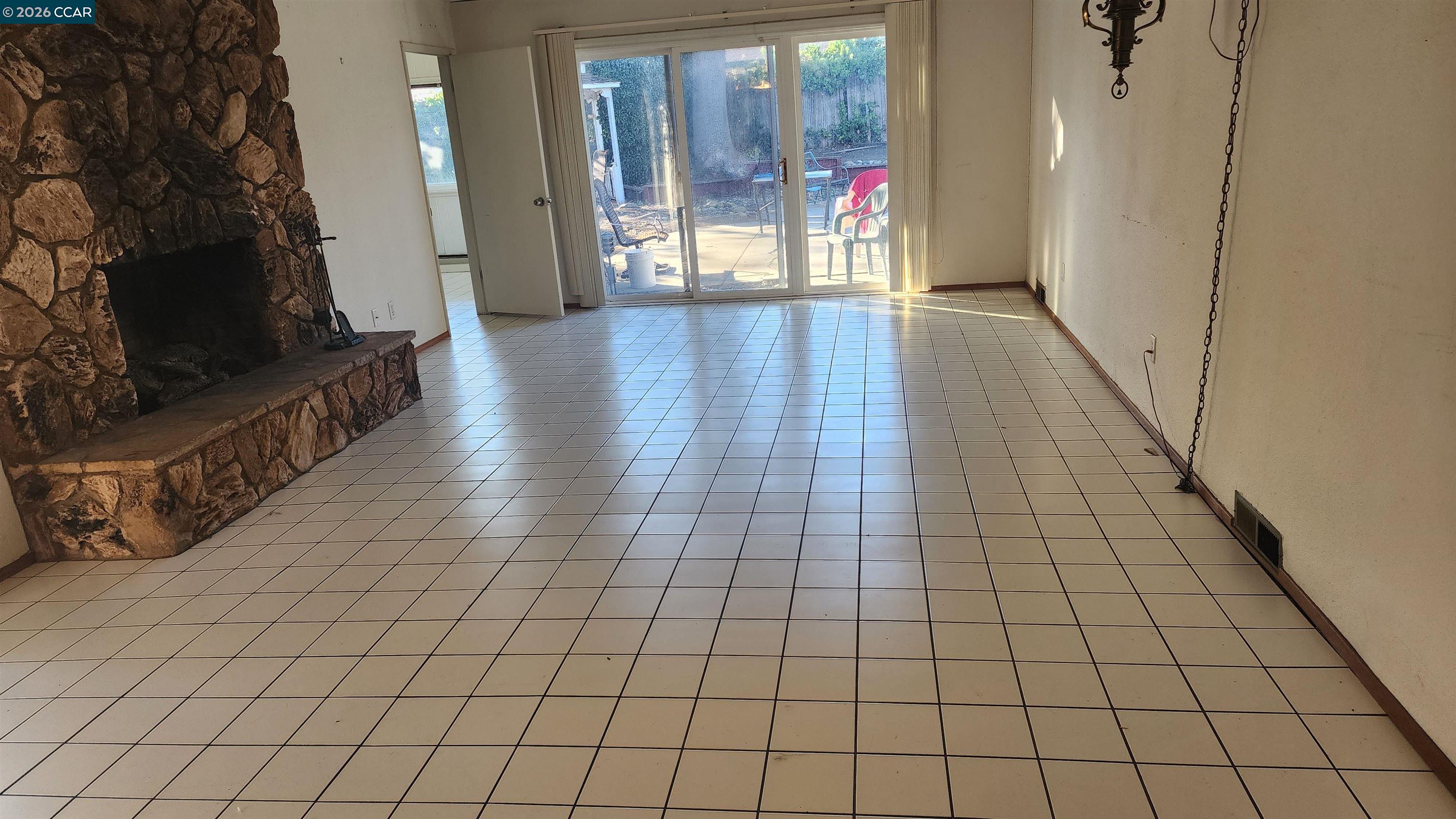 2 Echo Circle, Antioch CA 94509 — photo 39