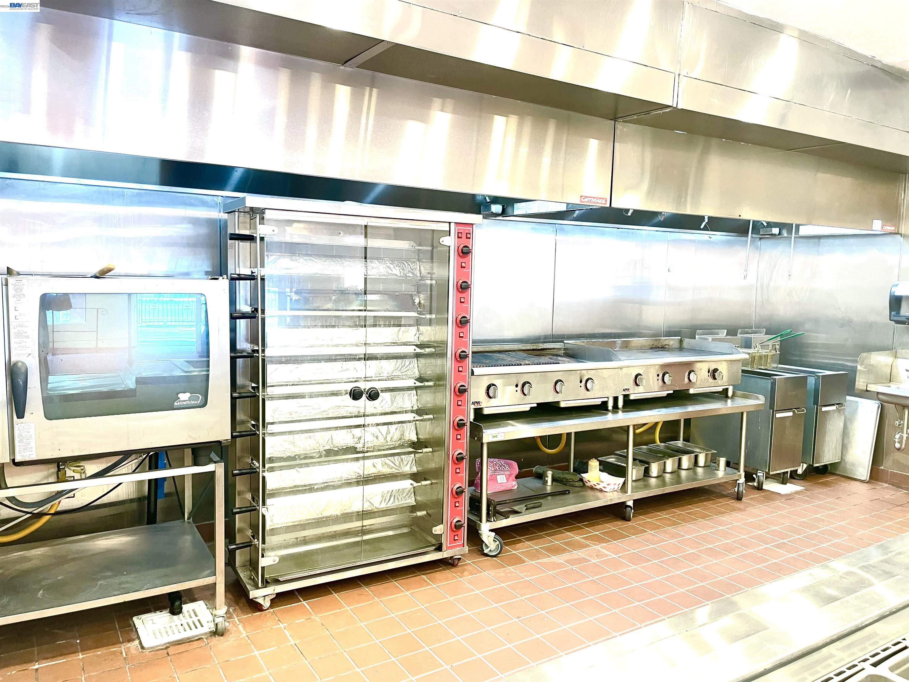 9219 International Blvd, Oakland CA 94603 — photo 12