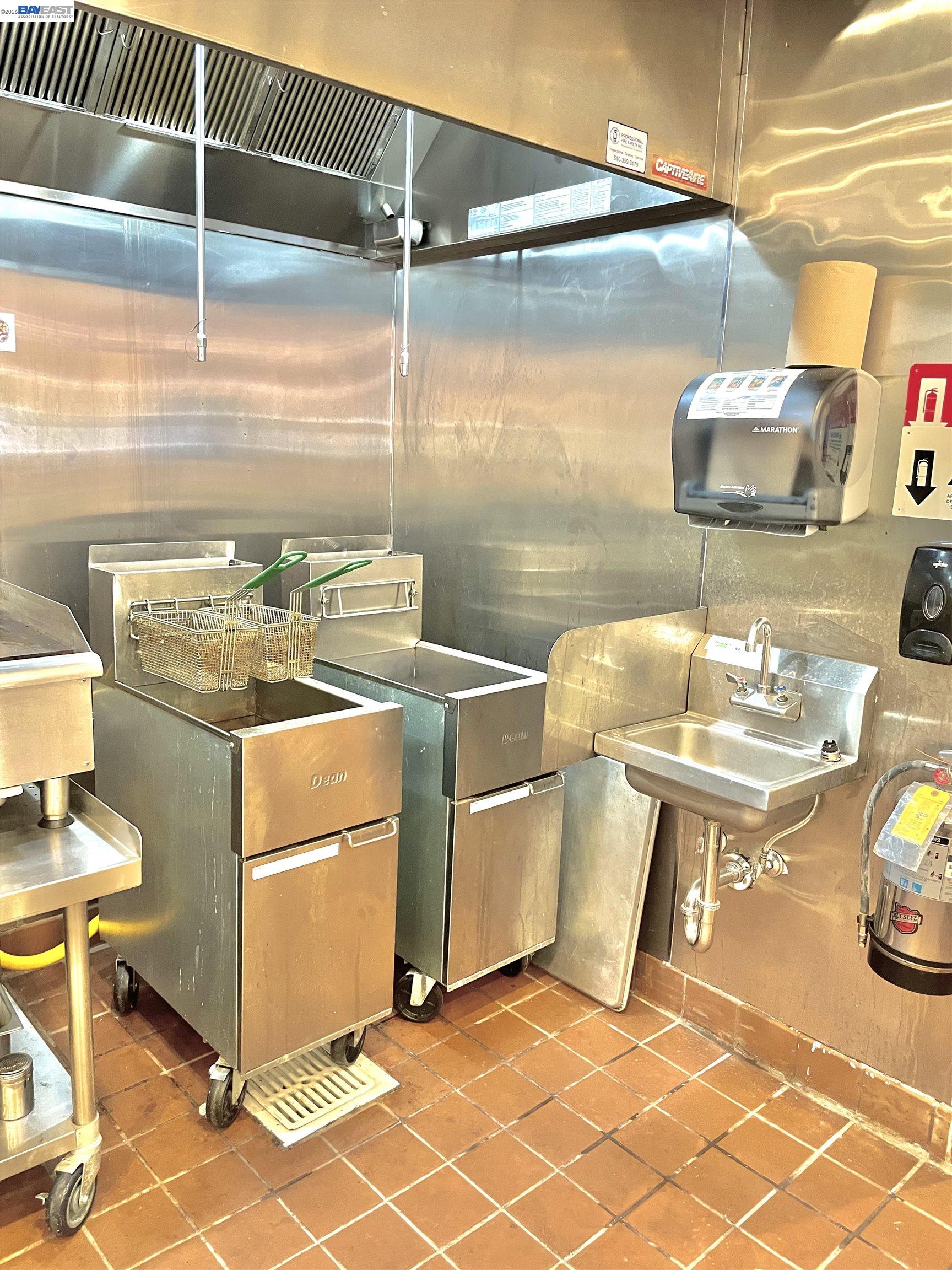9219 International Blvd, Oakland CA 94603 — photo 14