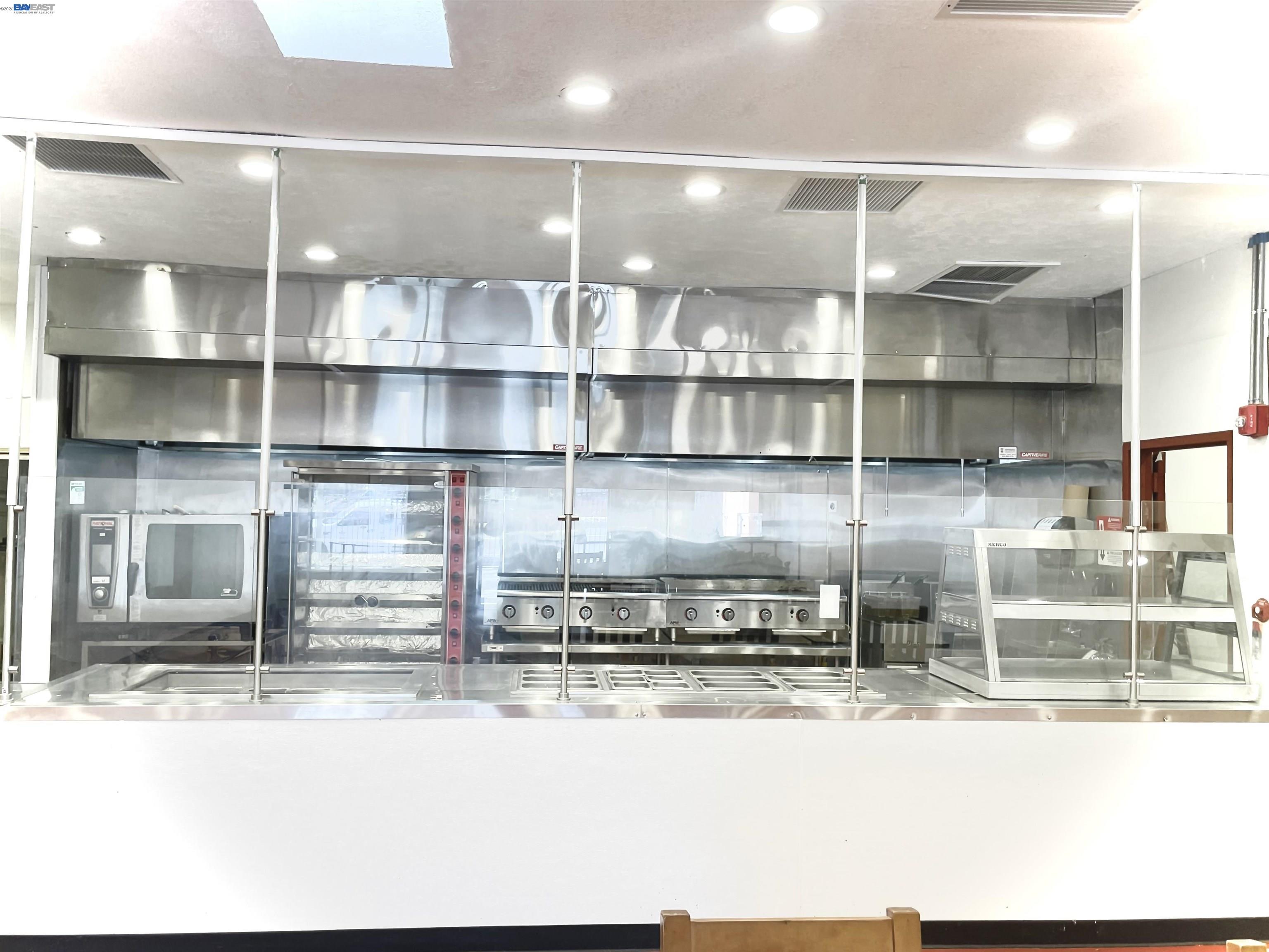 9219 International Blvd, Oakland CA 94603 — photo 9