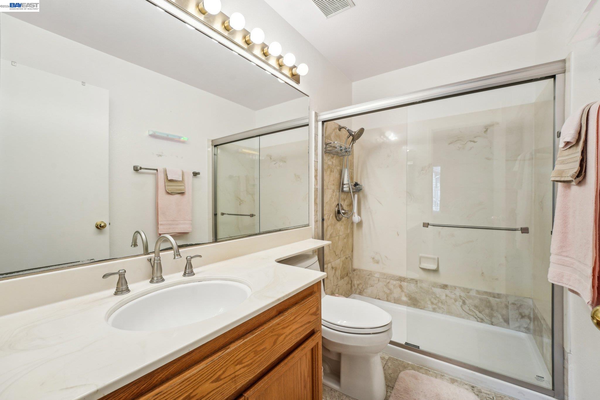 Photo #8: 41136779 Listing: Photo #8