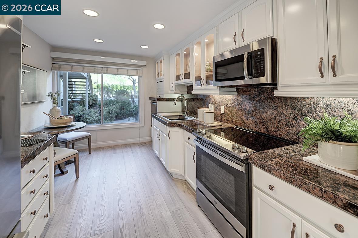 Photo #11: 41136812 Listing: Photo #11