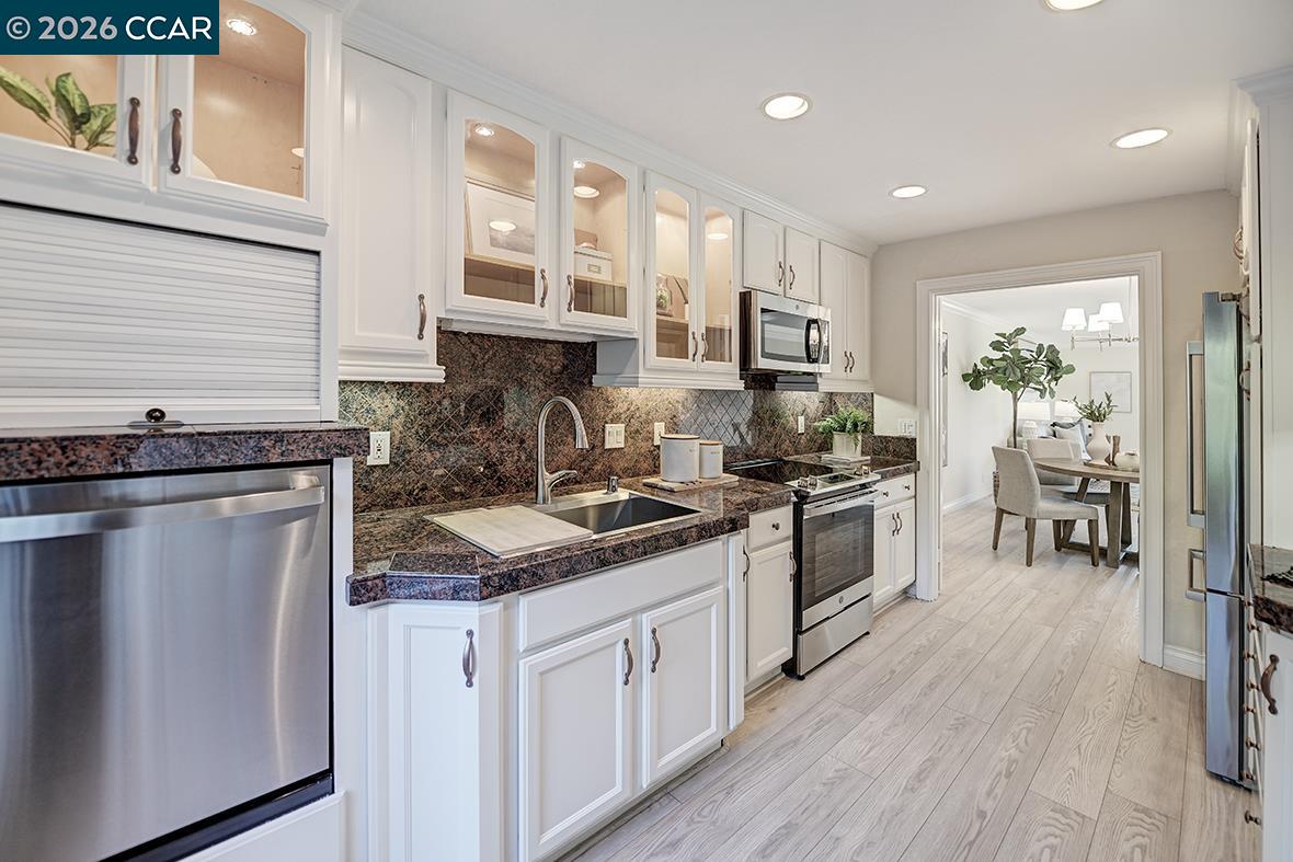 Photo #13: 41136812 Listing: Photo #13