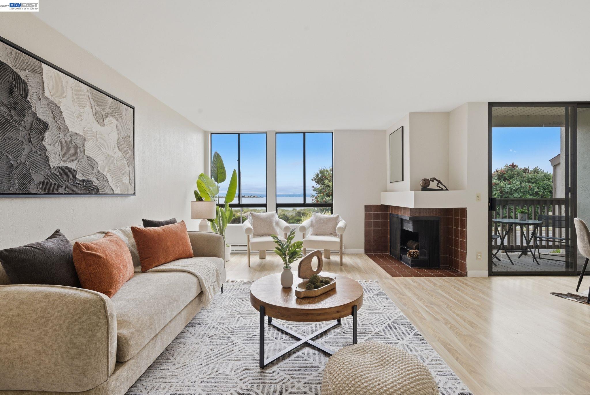 Photo #3: 41136817 Listing: Photo #3