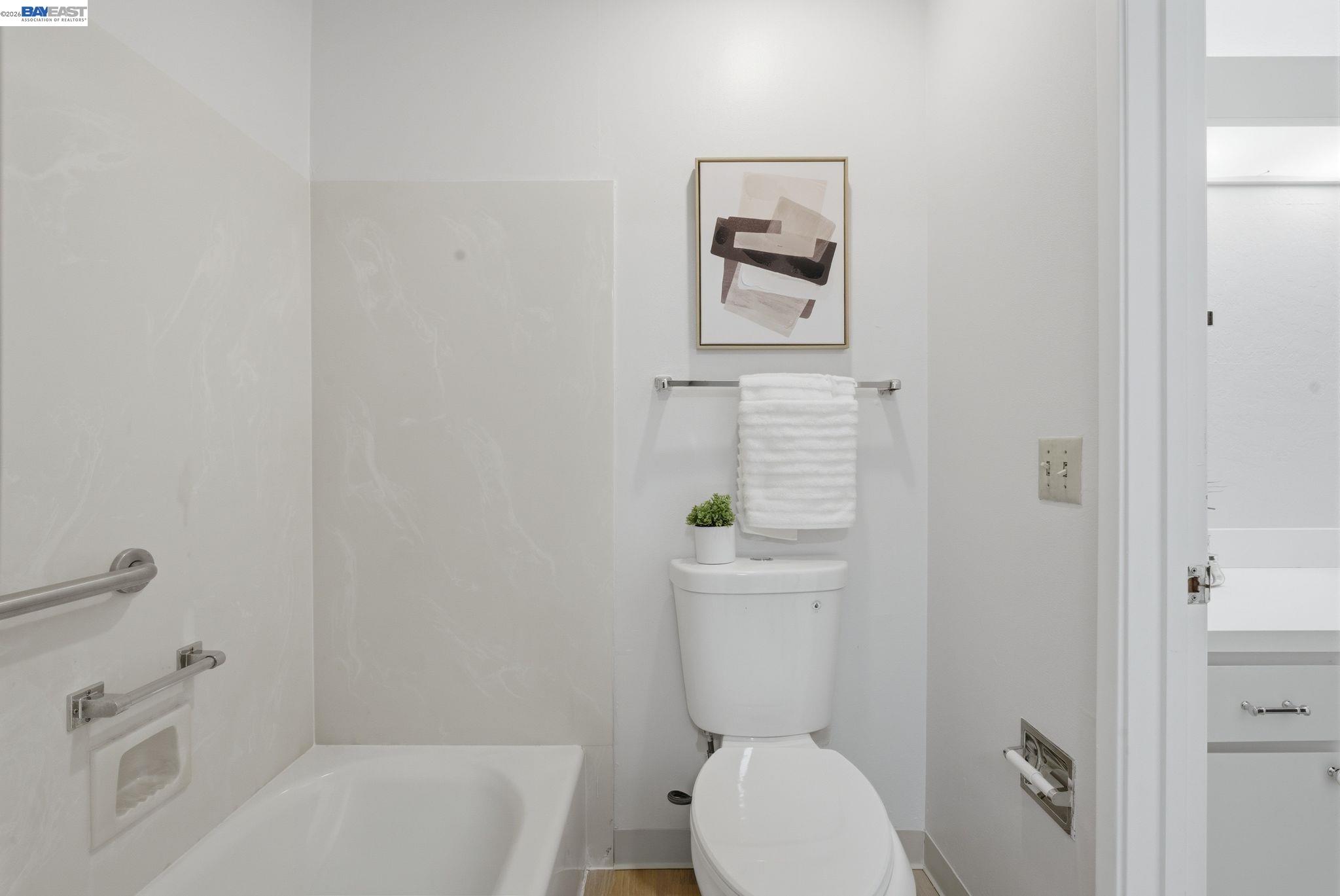 Photo #39: 41136817 Listing: Photo #39