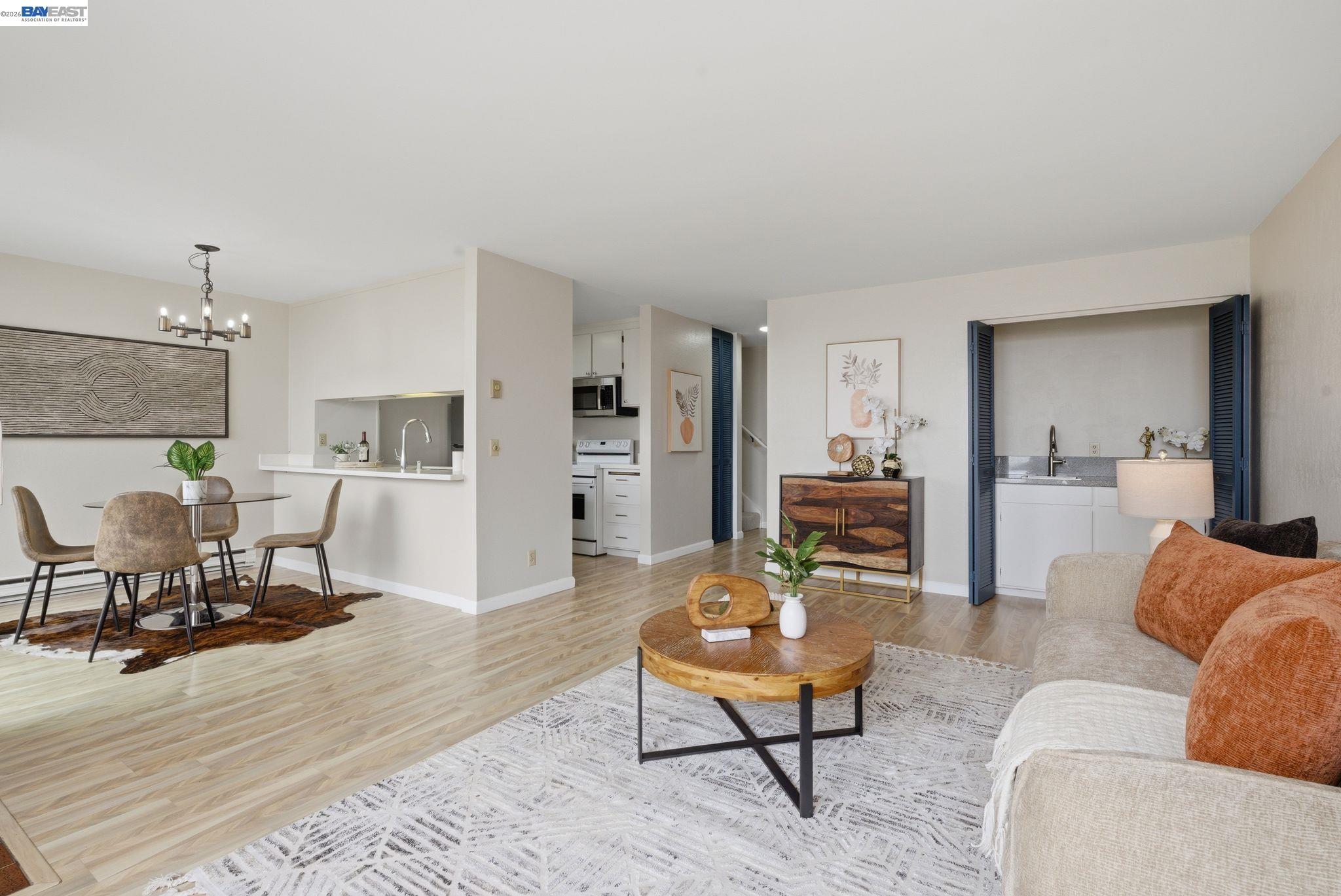 Photo #5: 41136817 Listing: Photo #5