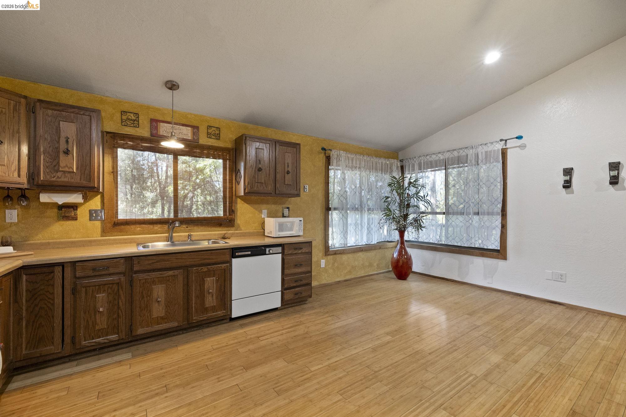 20569 Ponderosa Way, Tuolumne CA 95379 — photo 16