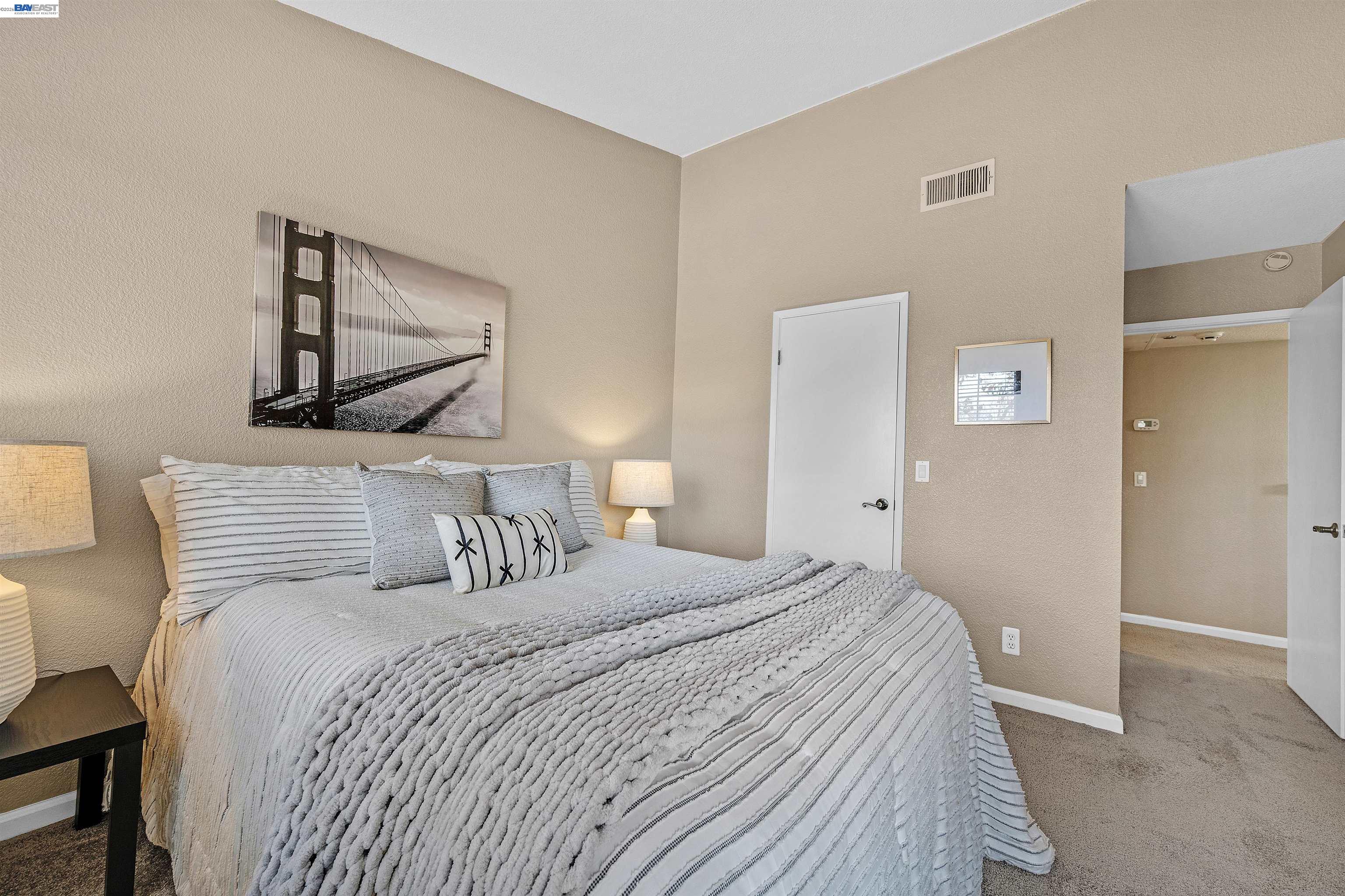 Photo #15: 41136859 Listing: Photo #15