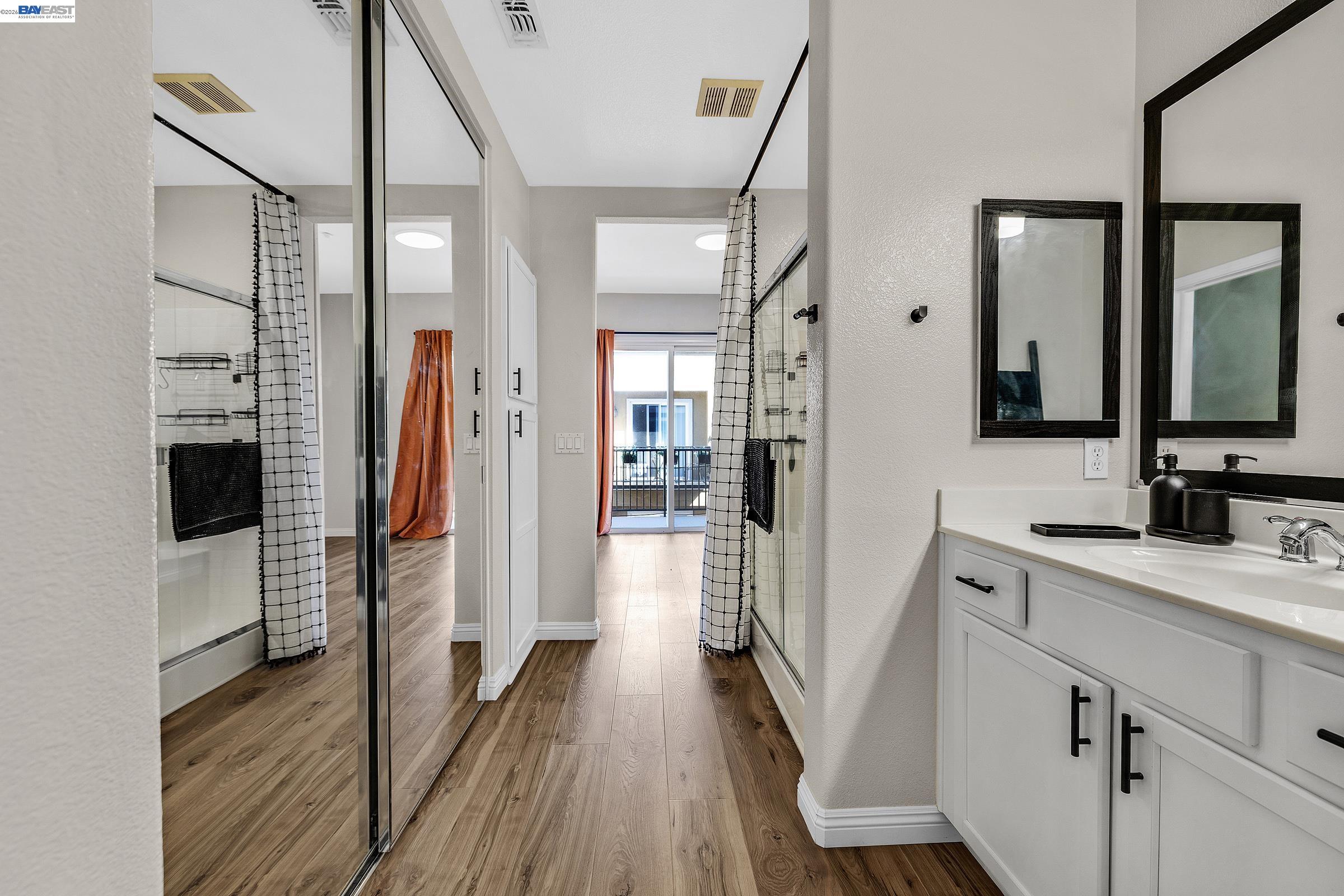 Photo #17: 41136863 Listing: Photo #17