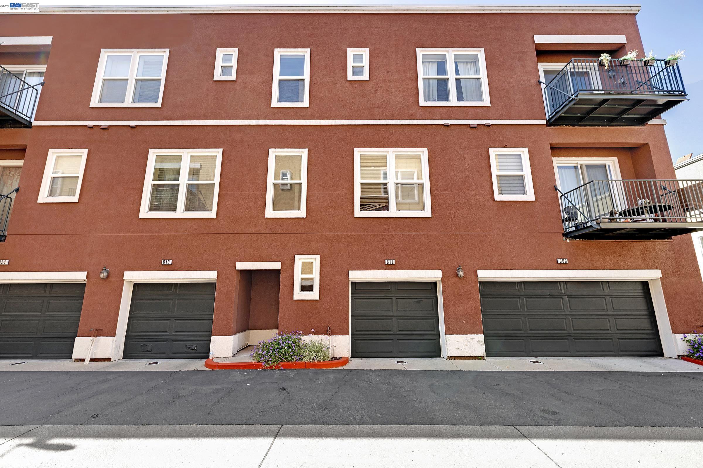 Photo #33: 41136863 Listing: Photo #33