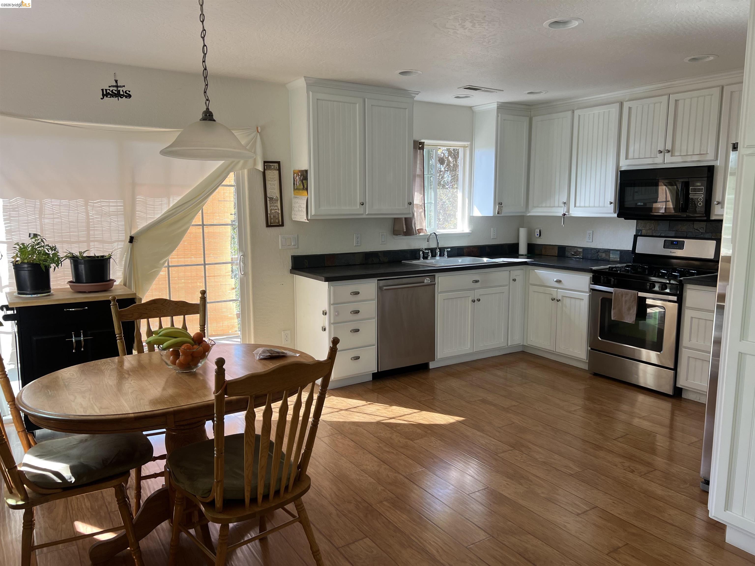 20384 Canyonview Dr, Tuolumne CA 95479 — photo 11