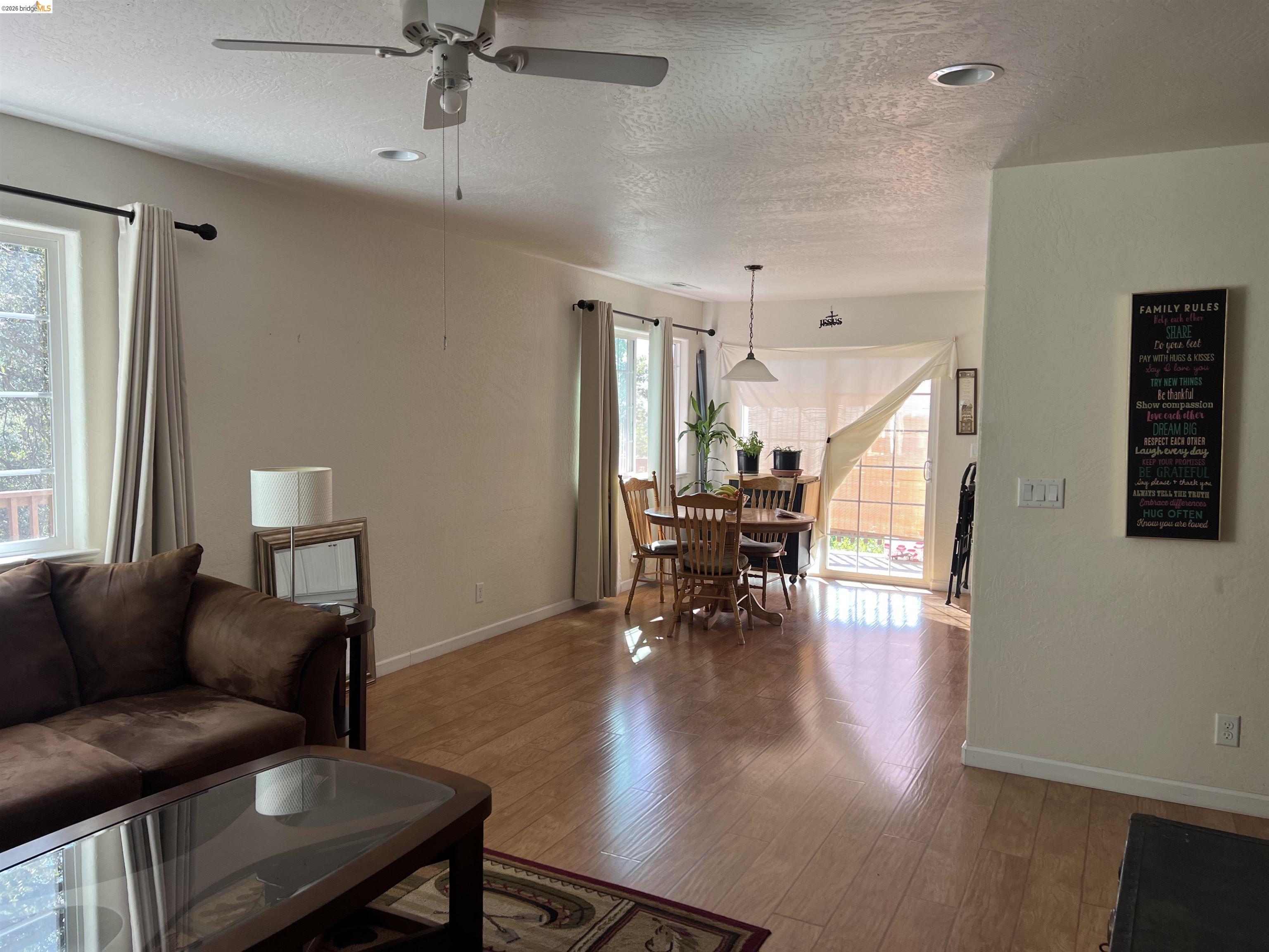 20384 Canyonview Dr, Tuolumne CA 95479 — photo 10