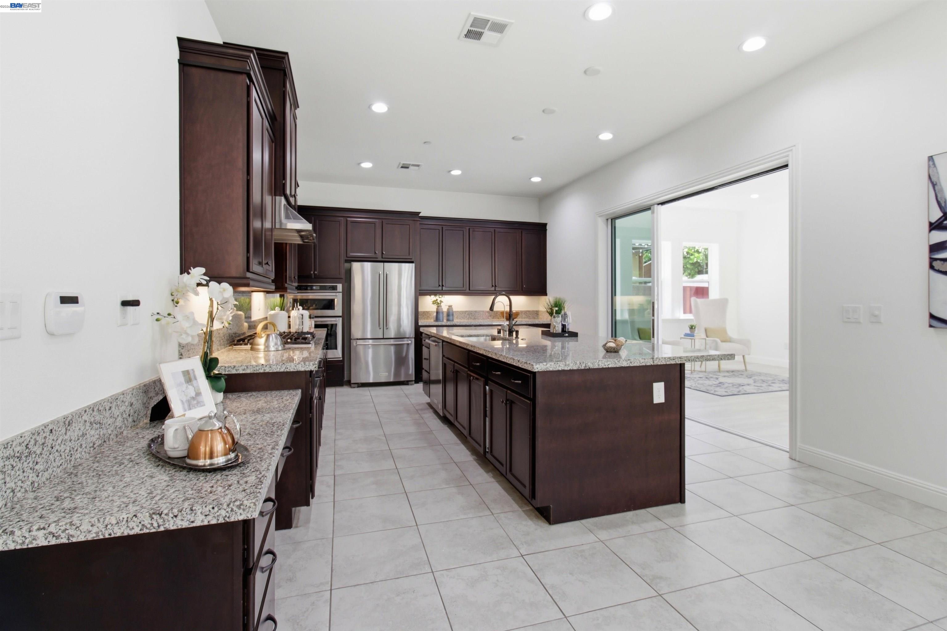 2812 Mount Dana Dr, Dublin CA 94568 — photo 14