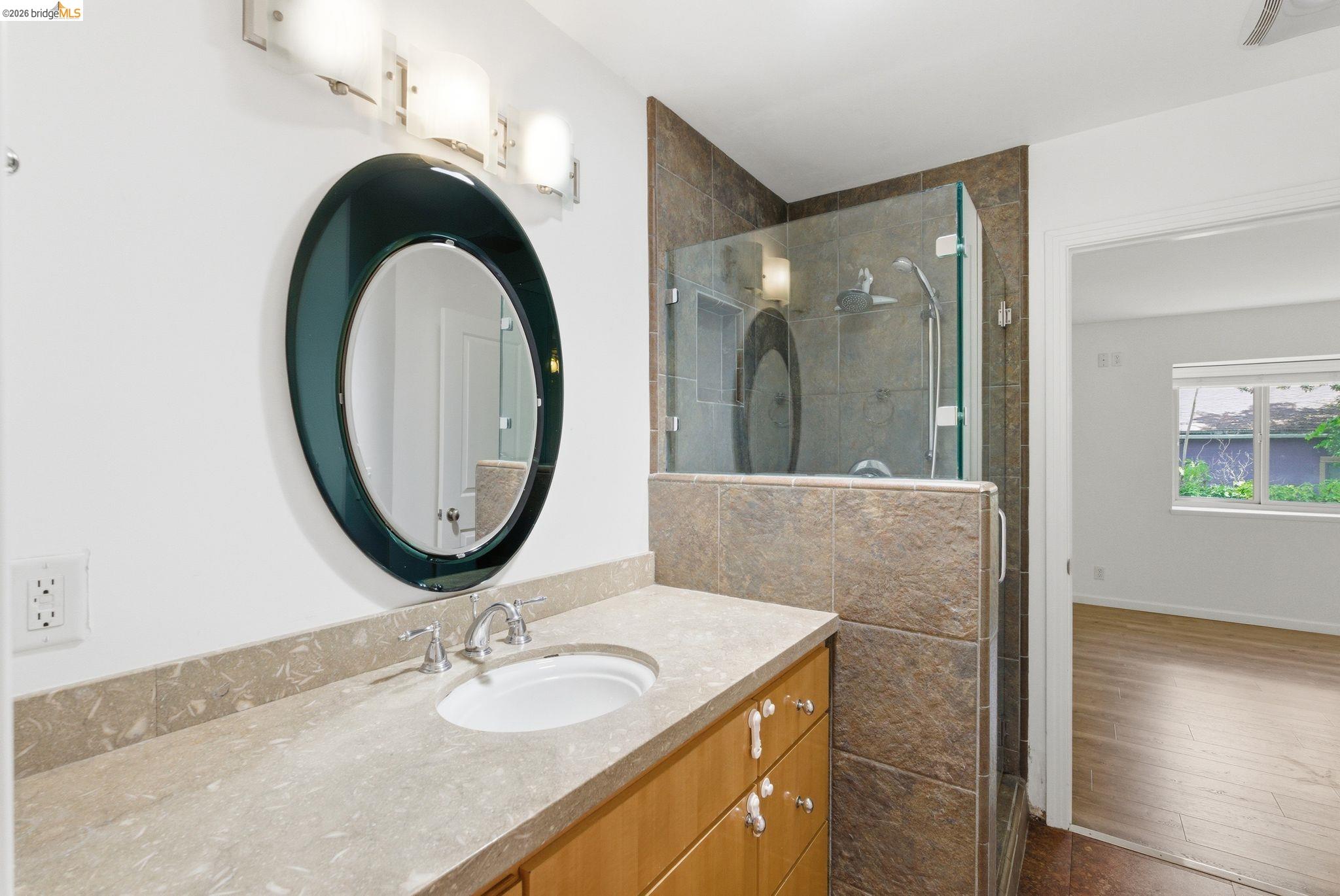Photo #23: 41136915 Listing: Photo #23