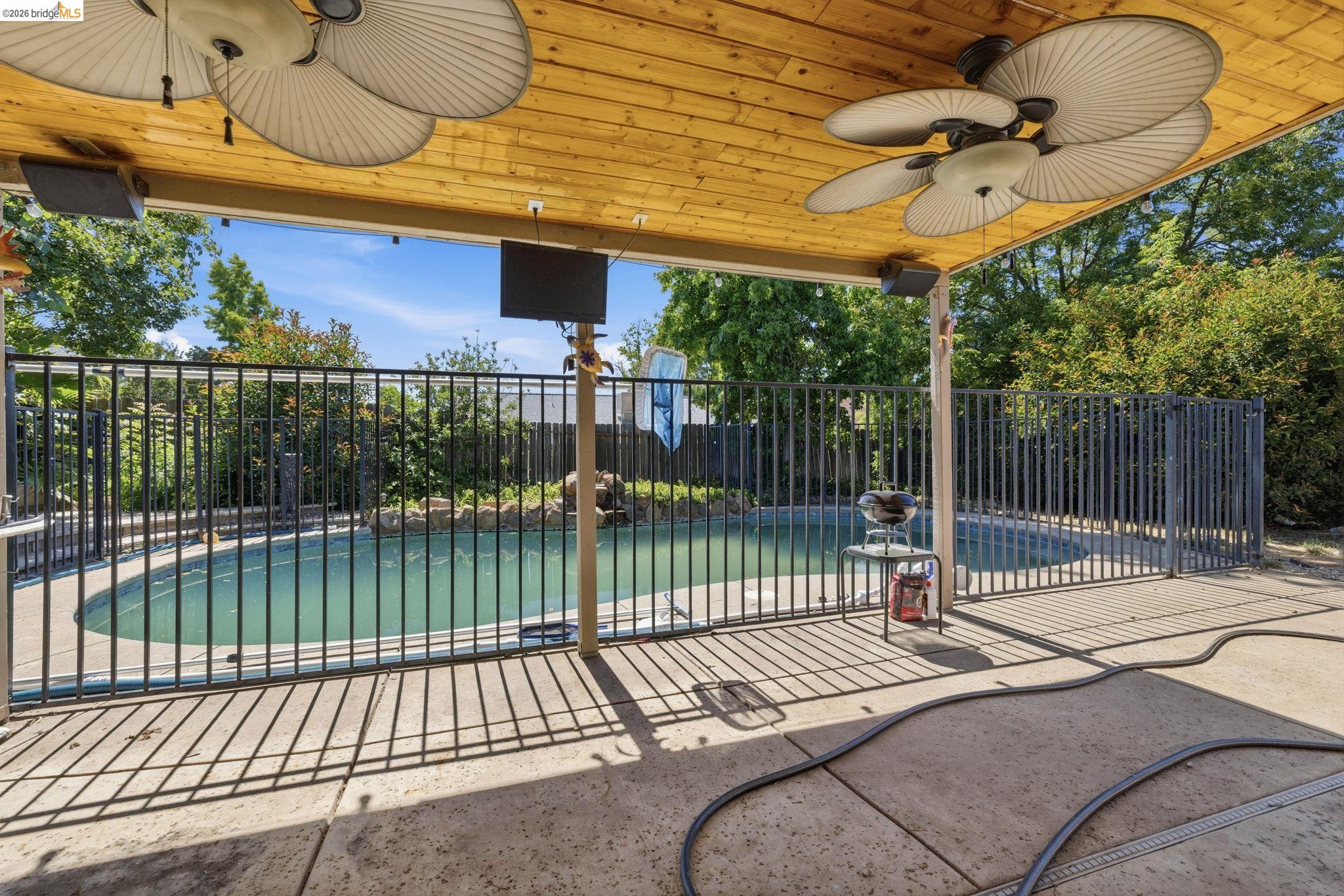 17522 Wild Oak Dr, Jamestown CA 95327 — photo 17