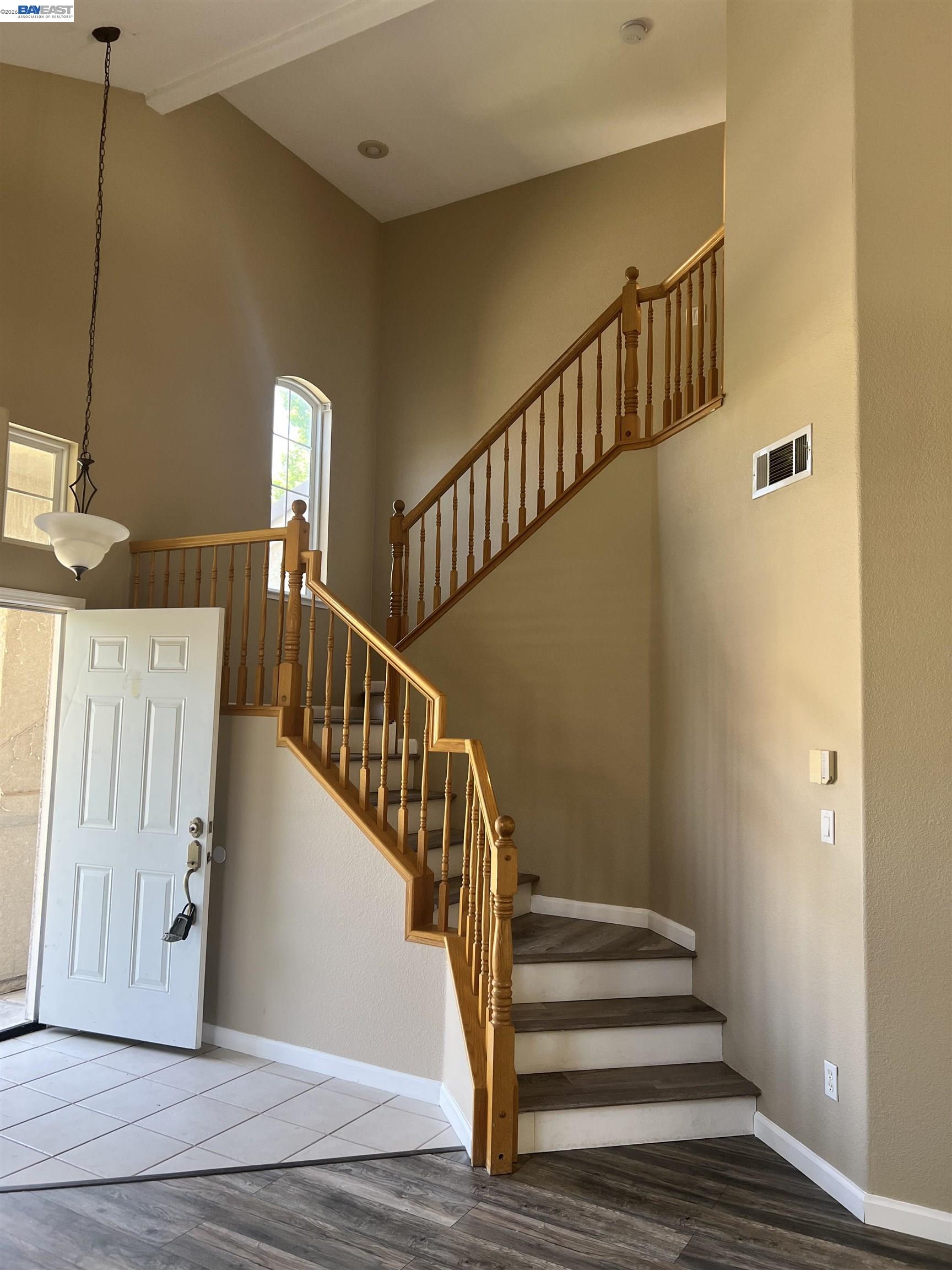 1058 Junction Dr, Manteca CA 95337 — photo 5