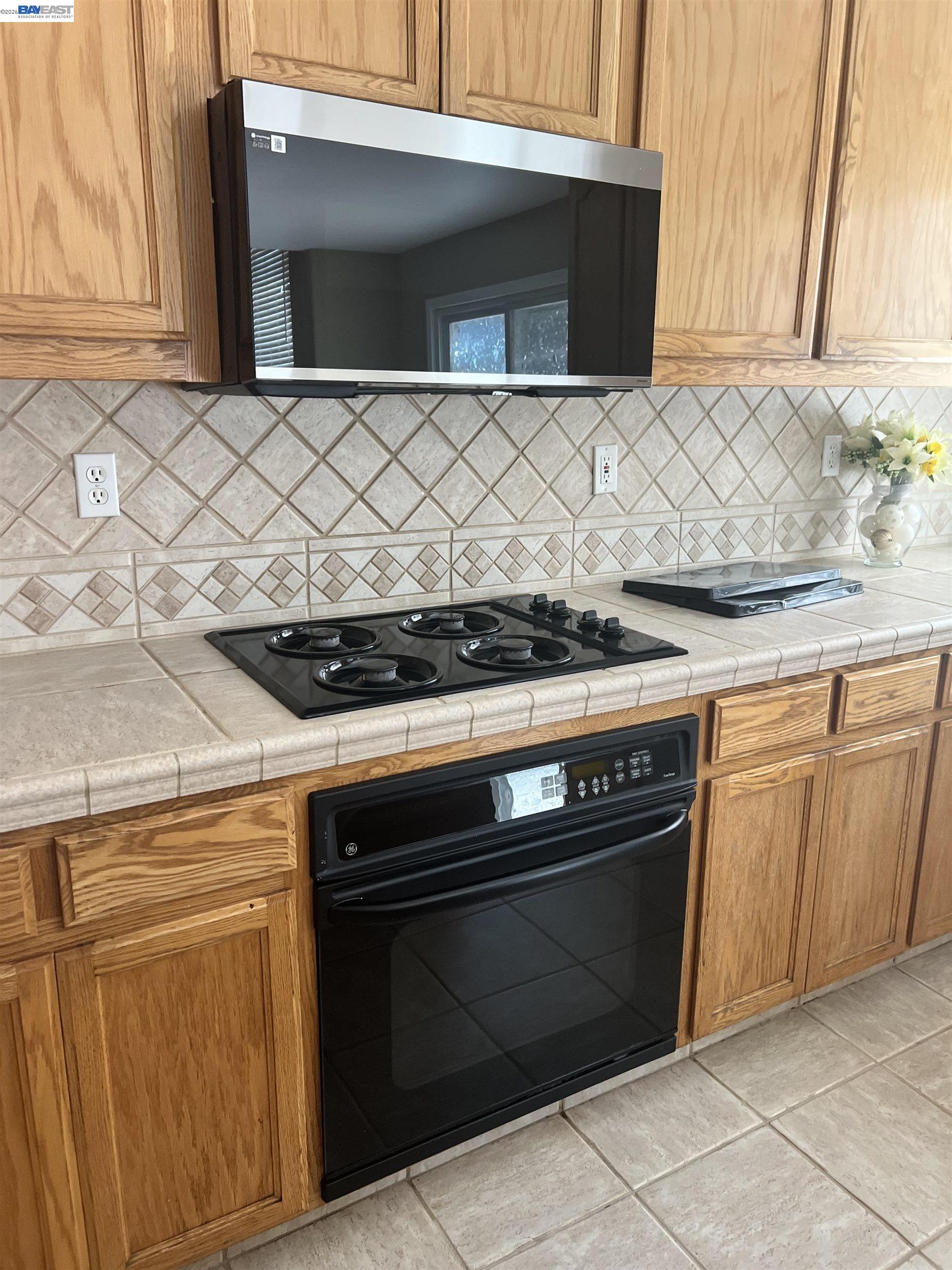 1058 Junction Dr, Manteca CA 95337 — photo 10