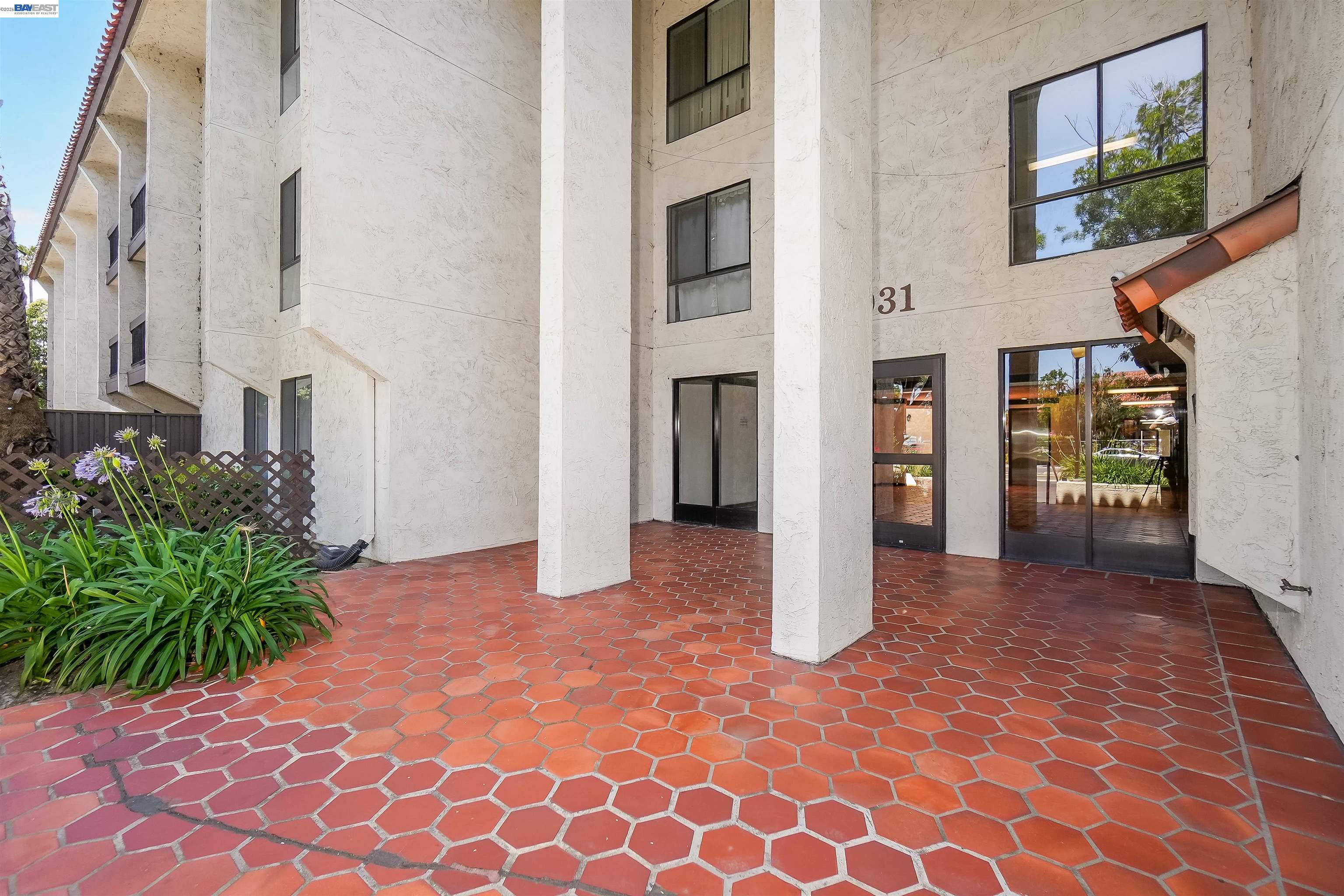 Photo #71: 41136928 Listing: Photo #71