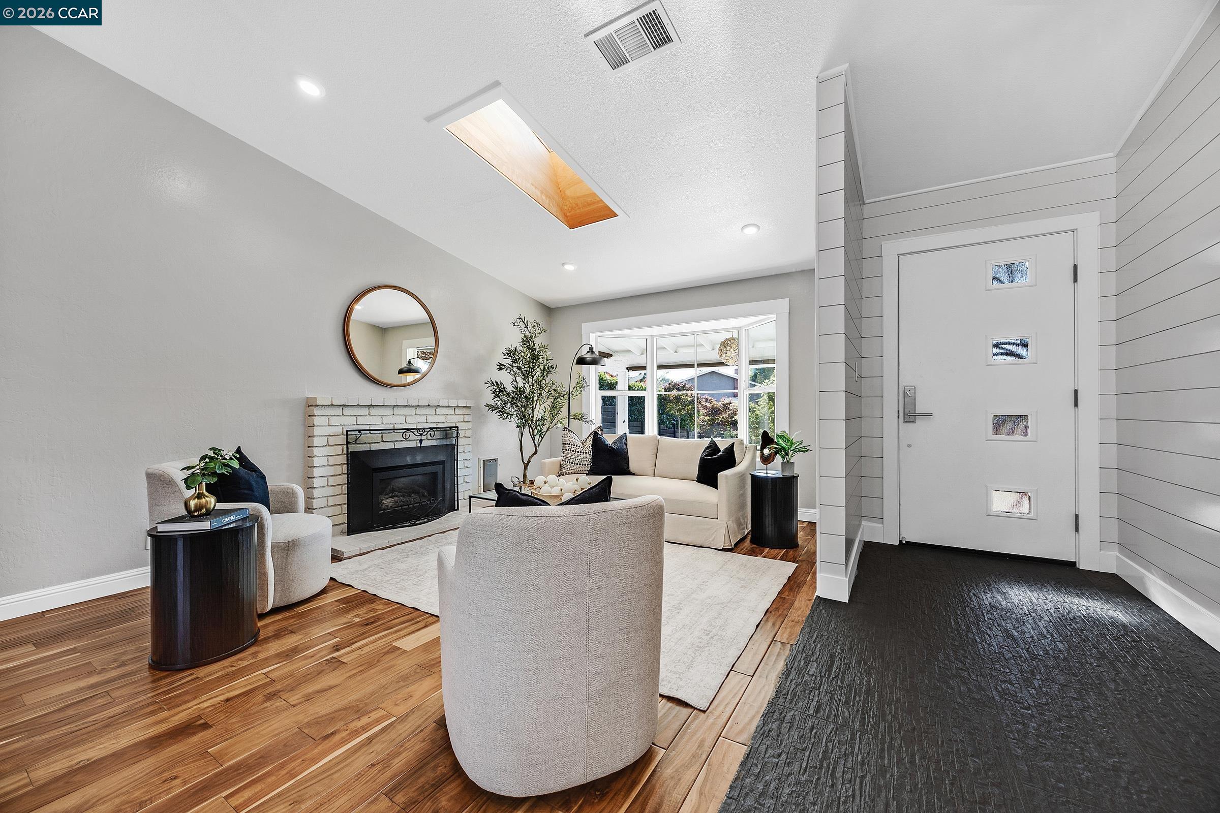 335 Lakeside Ct, Martinez CA 94553 — photo 6