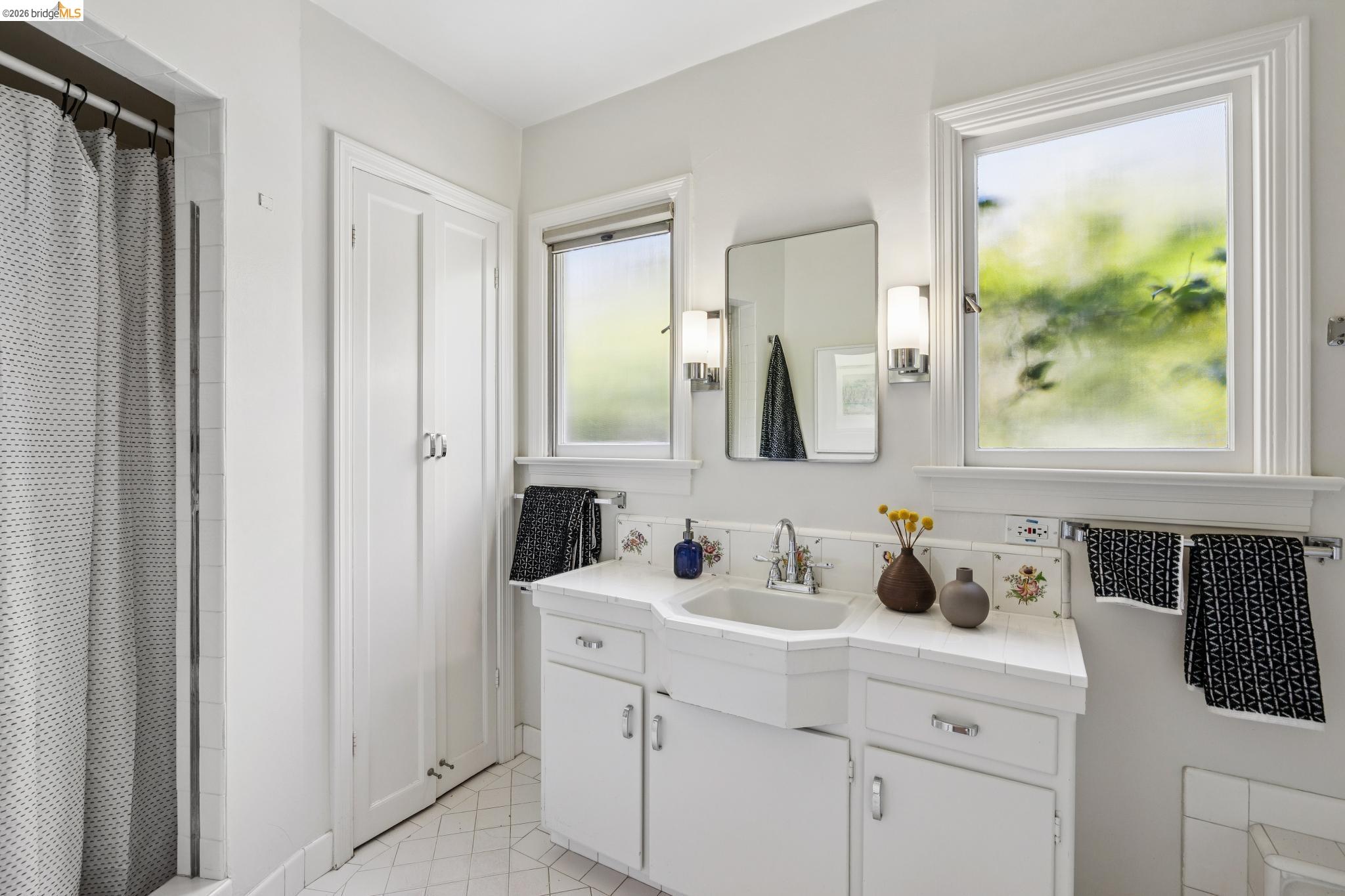 Photo #30: 41136942 Listing: Photo #30