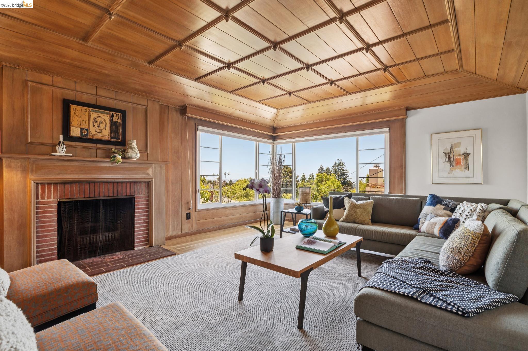Photo #5: 41136942 Listing: Photo #5